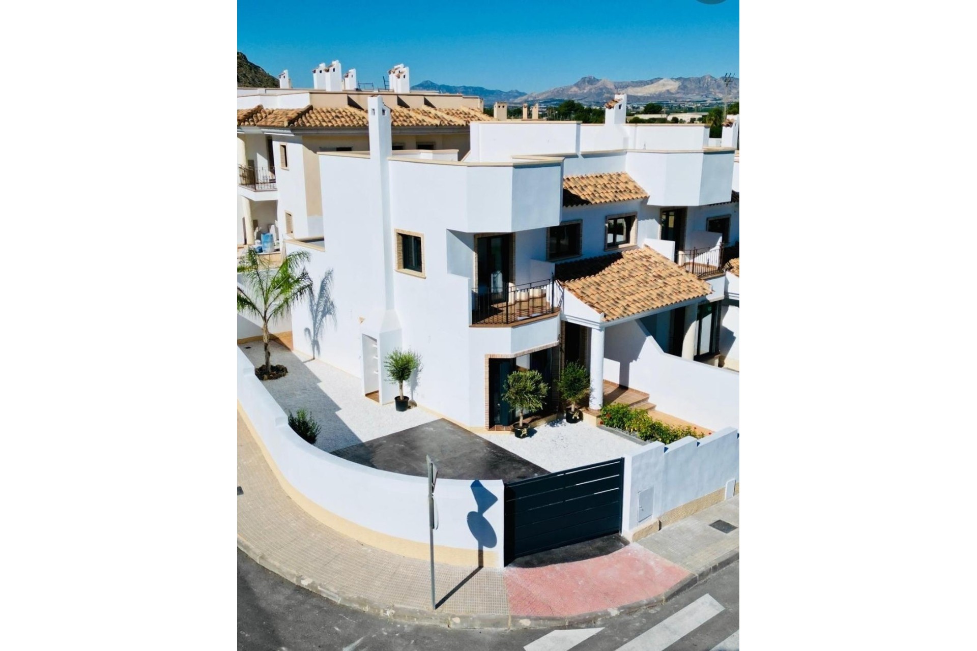 New Build - Wohnung / Apartment -
Cox - San Fernando