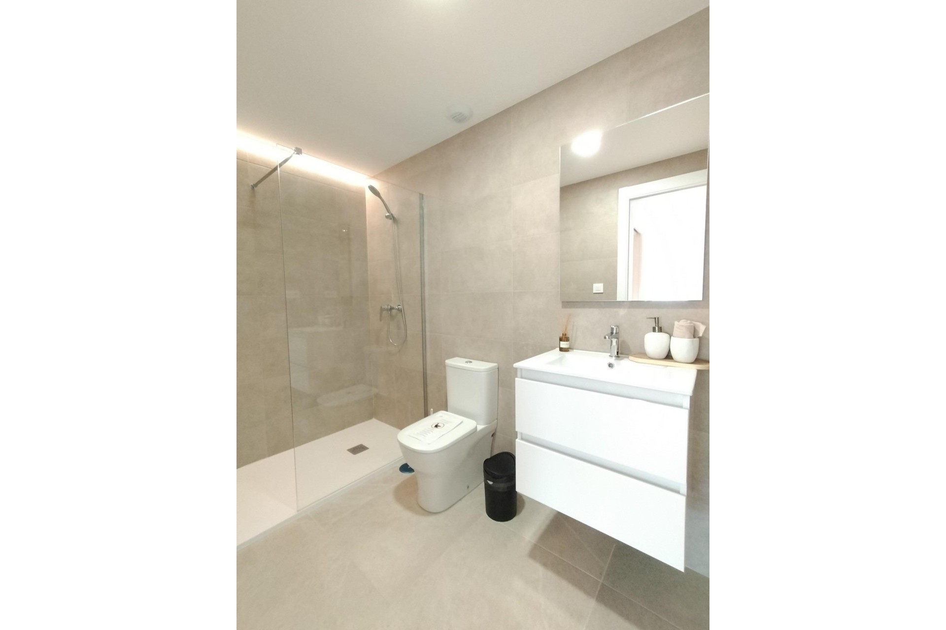 New Build - Wohnung / Apartment -
Monforte del Cid - Alenda Golf