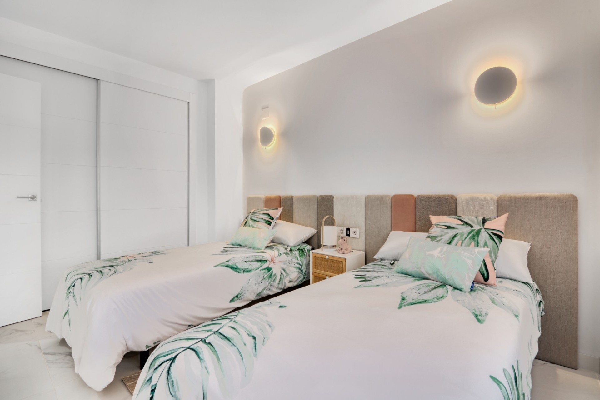 New Build - Wohnung / Apartment -
Torrevieja - Punta Prima*