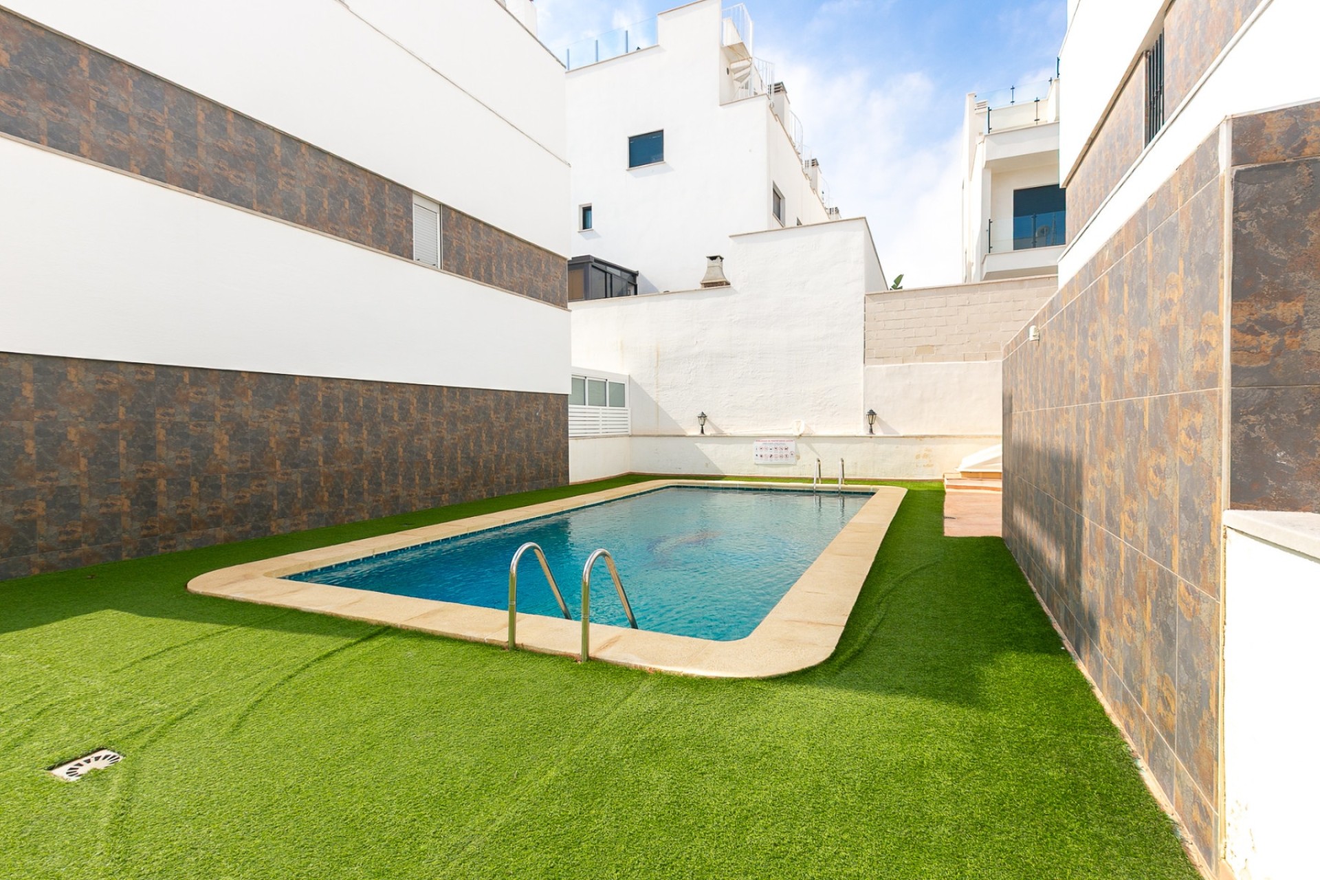 NIEUWBOUW - Appartement / Flat -
Torrevieja - Nueva Torrevieja
