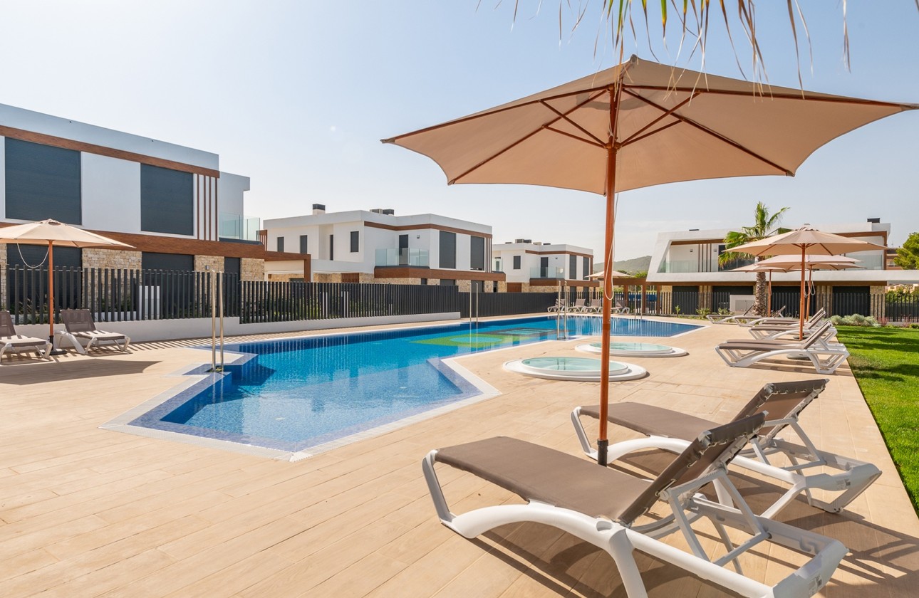 NIEUWBOUW - Halfvrijstaande villa -
Capdepera - Spain