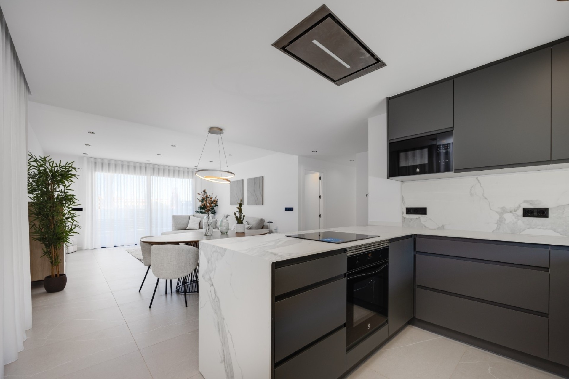 NIEUWBOUW - Halfvrijstaande villa -
Torrevieja - Nueva Torrevieja