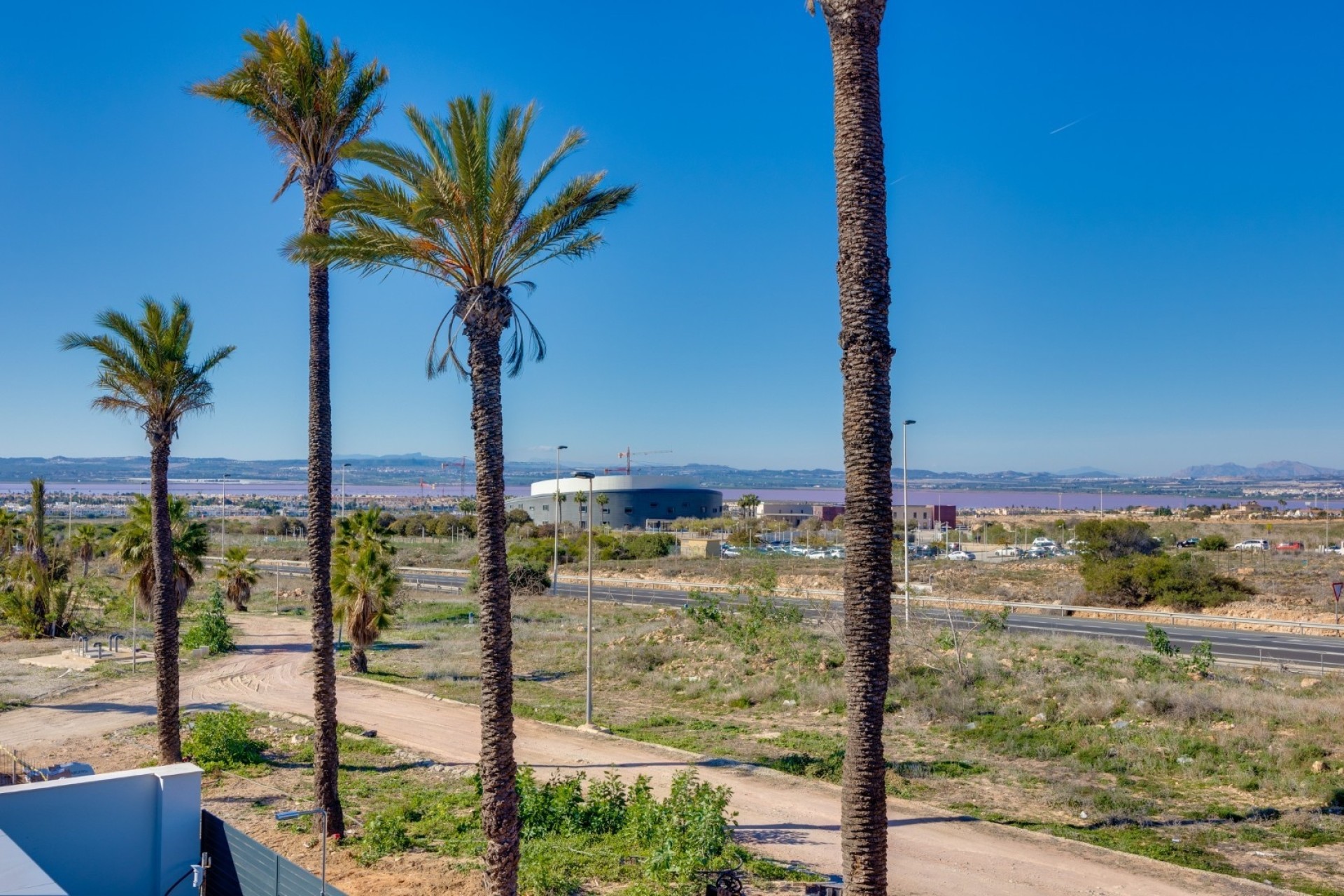 NIEUWBOUW - Halfvrijstaande villa -
Torrevieja - Nueva Torrevieja