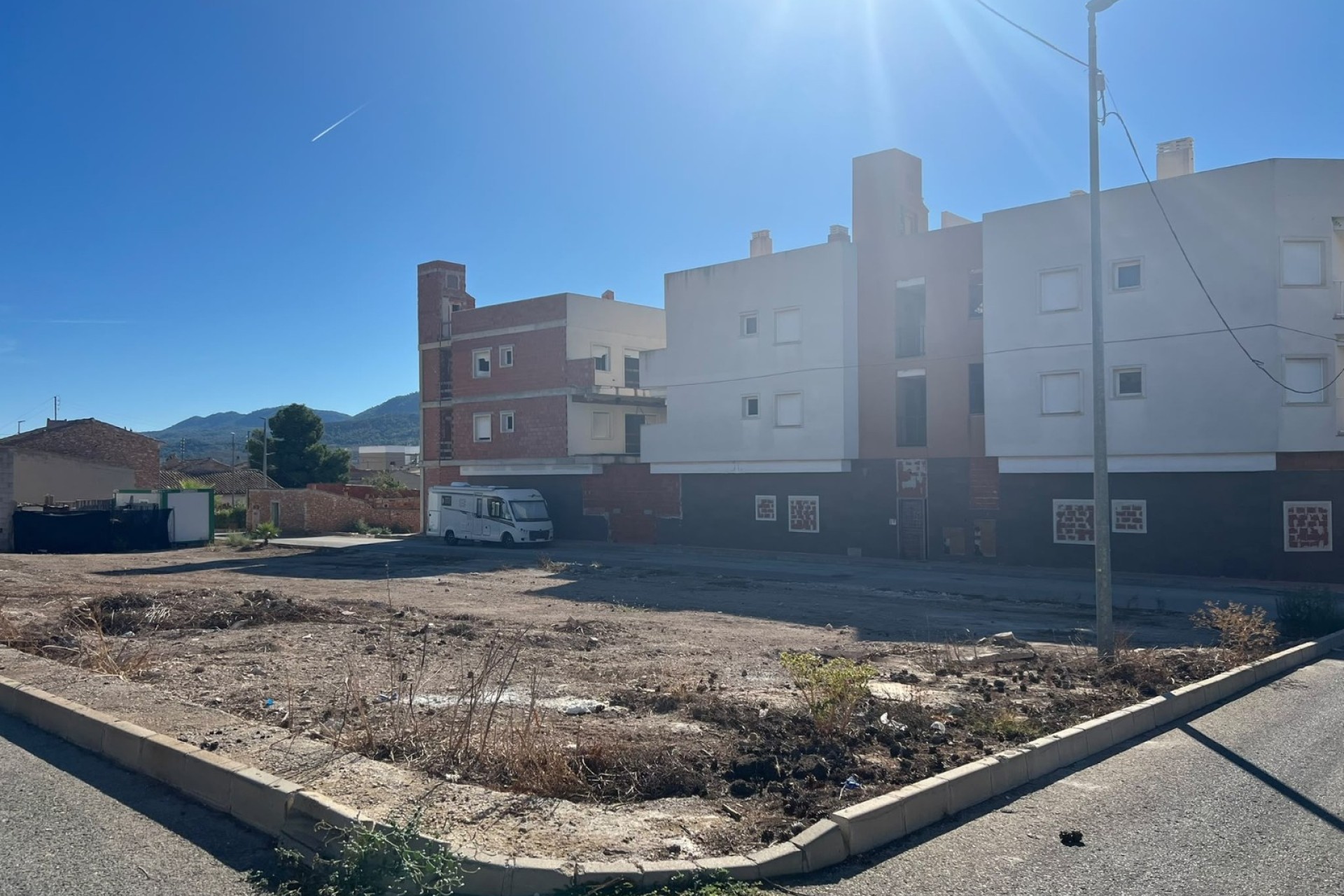 NIEUWBOUW - Perceel / Grond -
Hondón de los Fráiles