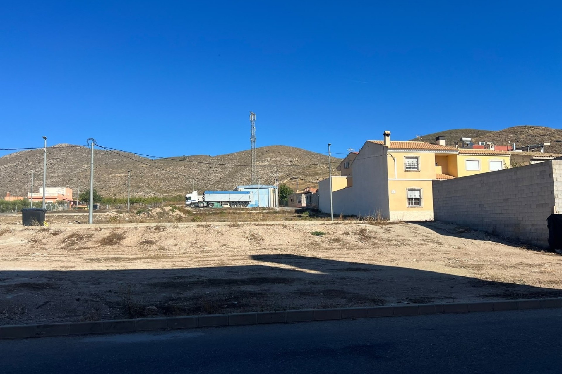 NIEUWBOUW - Perceel / Grond -
Hondón de los Fráiles