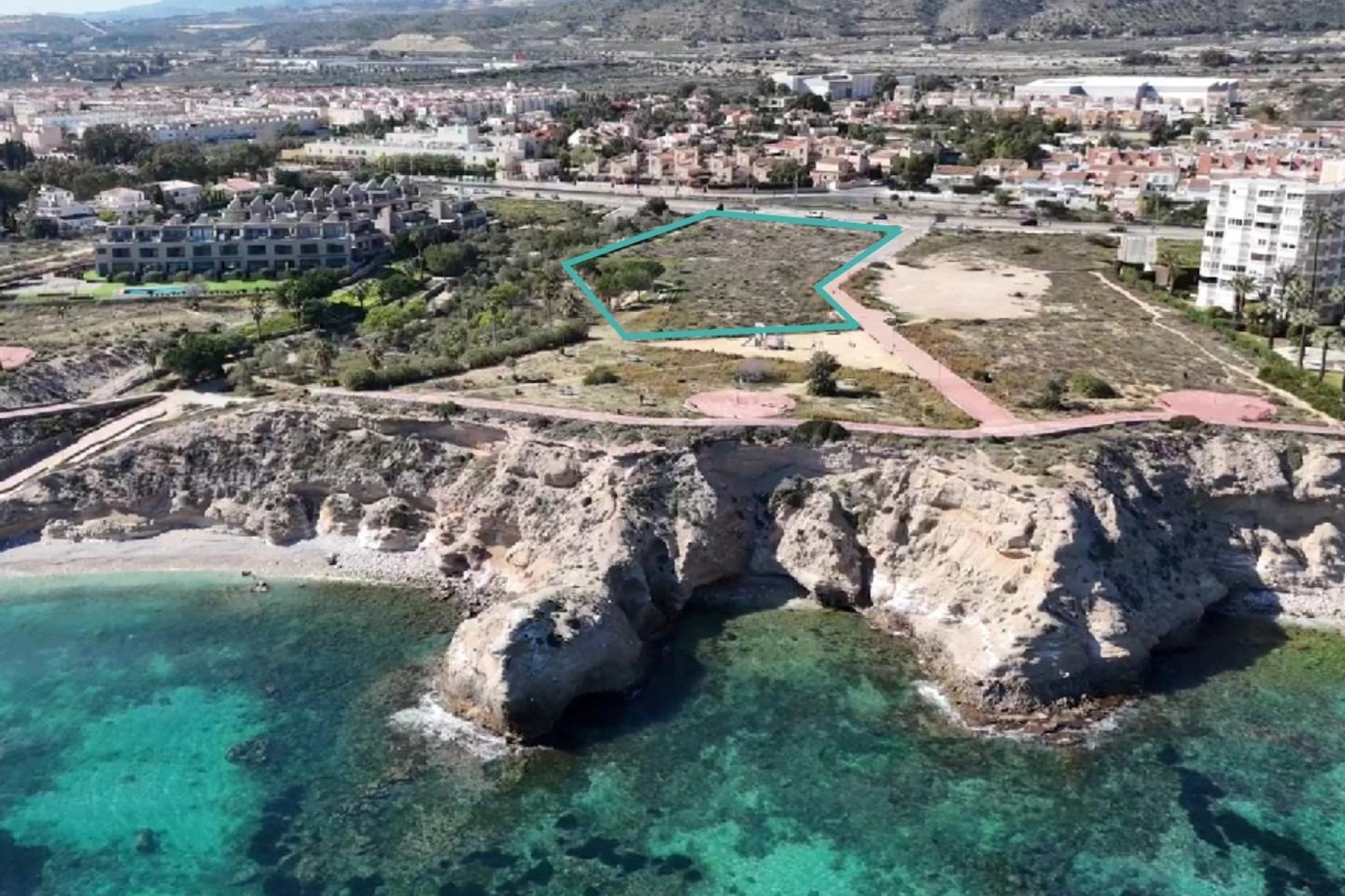 NIEUWBOUW - Rijhuis -
El Campello - Platja de L´Amerador