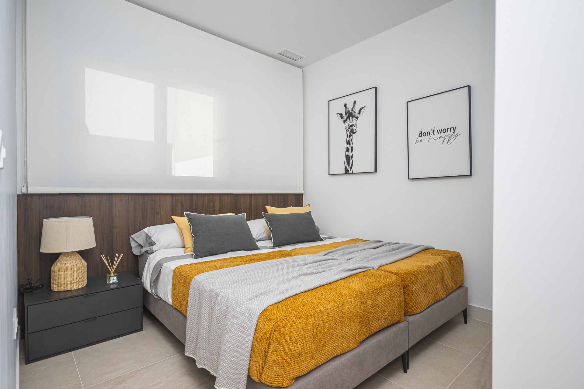 NIEUWBOUW - Rijhuis -
Torrevieja