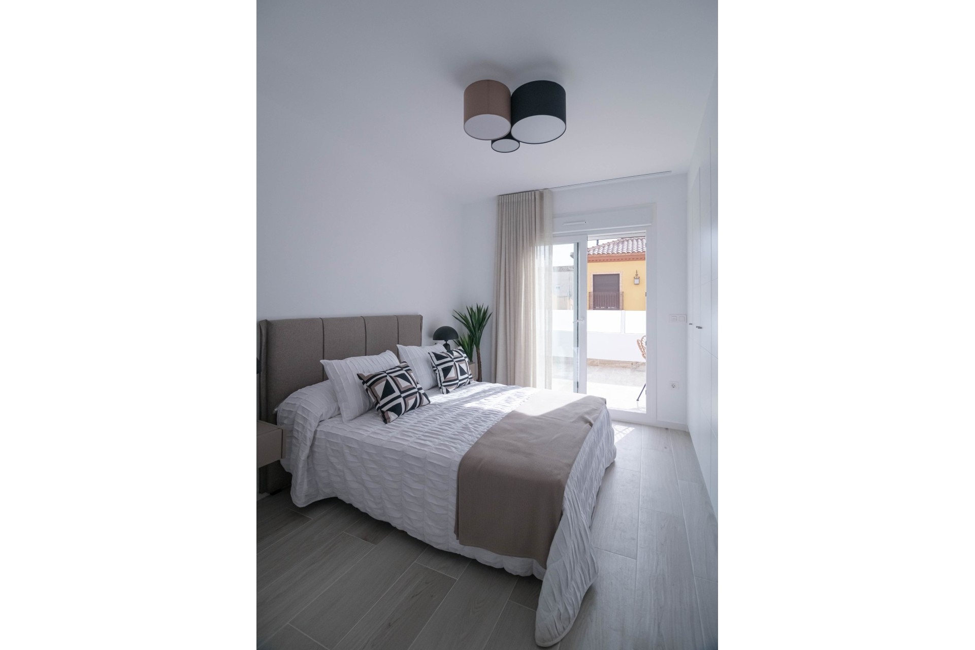 NIEUWBOUW - Stadswoning -
Jerónimo y Avileses