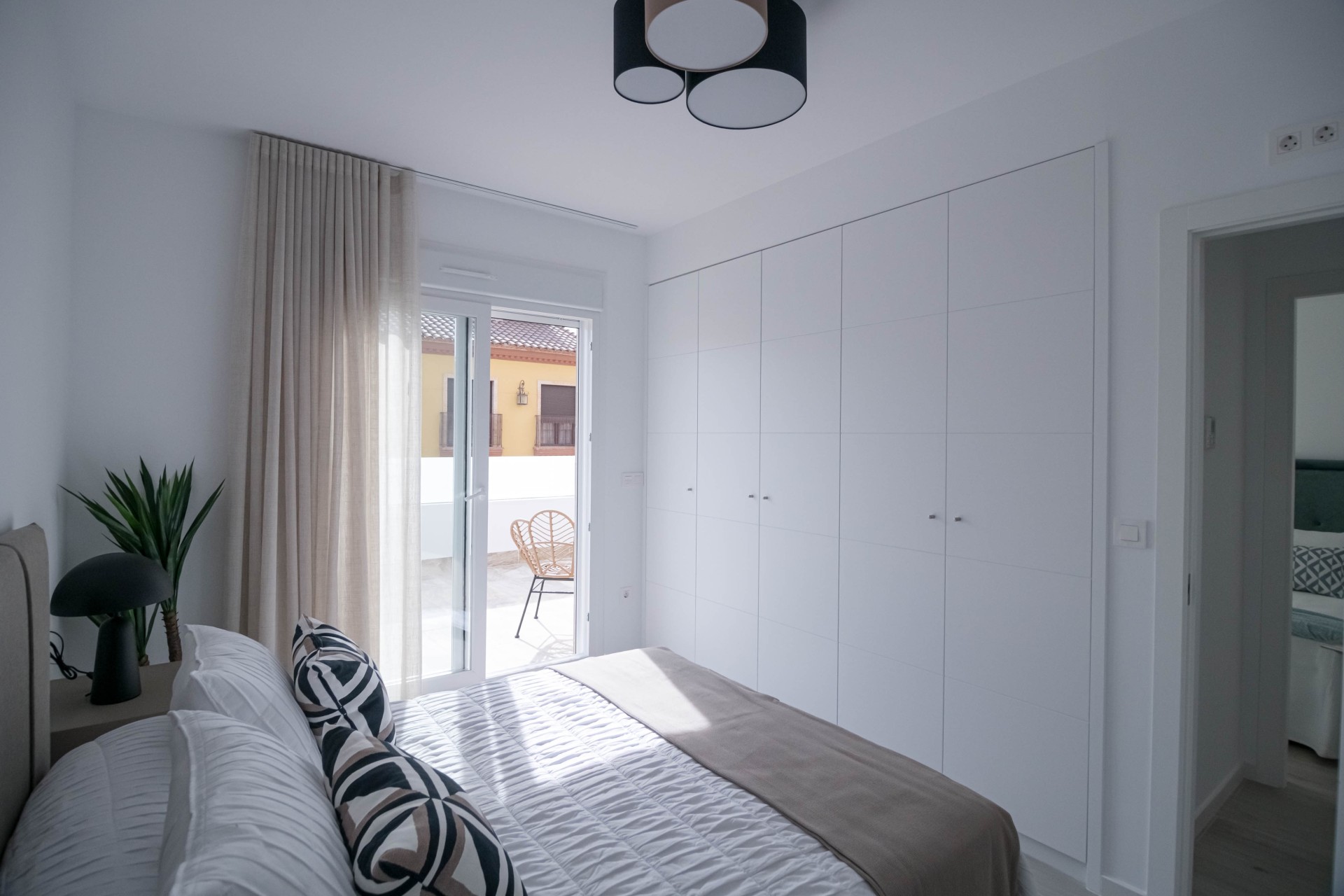 NIEUWBOUW - Stadswoning -
Jerónimo y Avileses