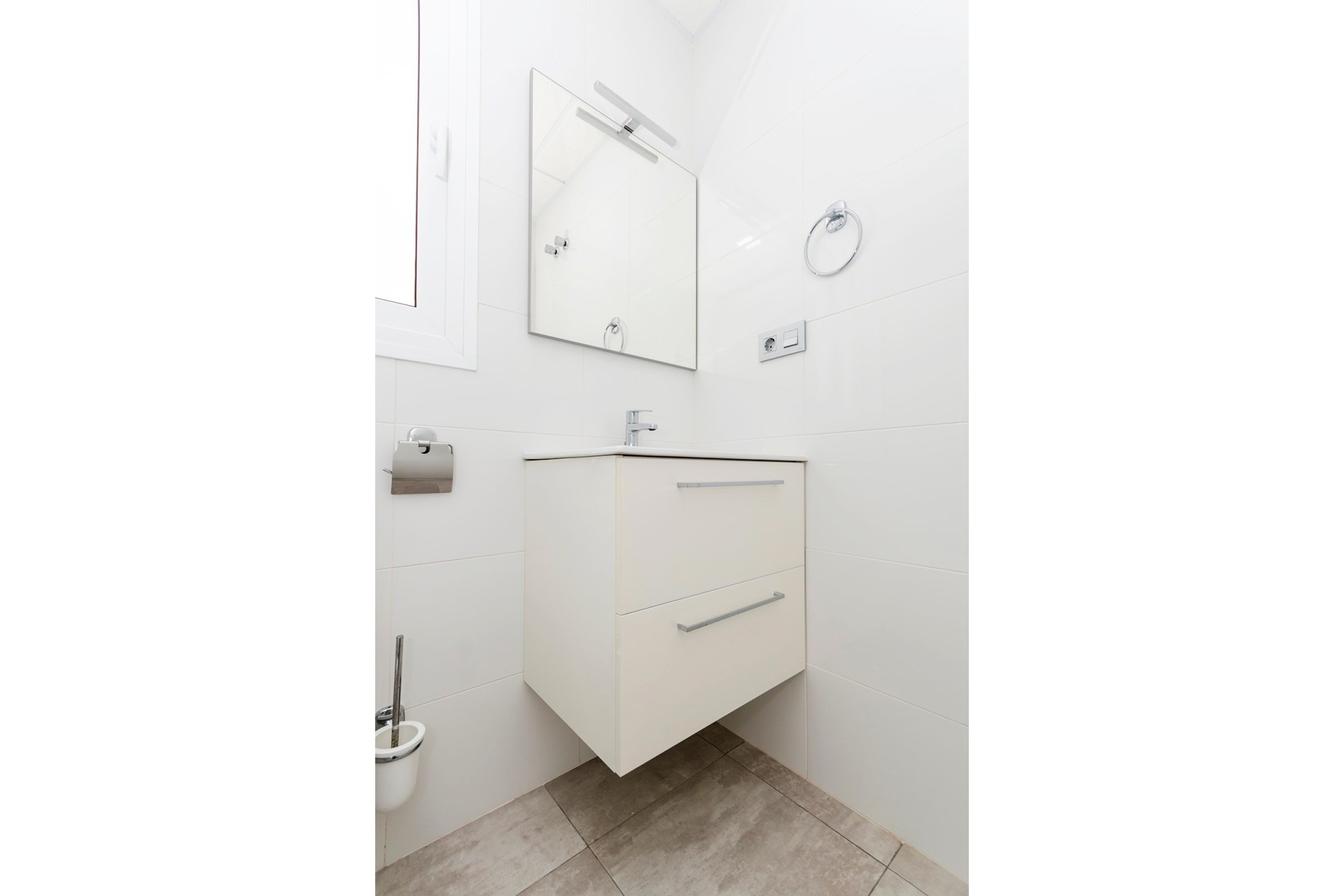 NIEUWBOUW - Stadswoning -
Torrevieja