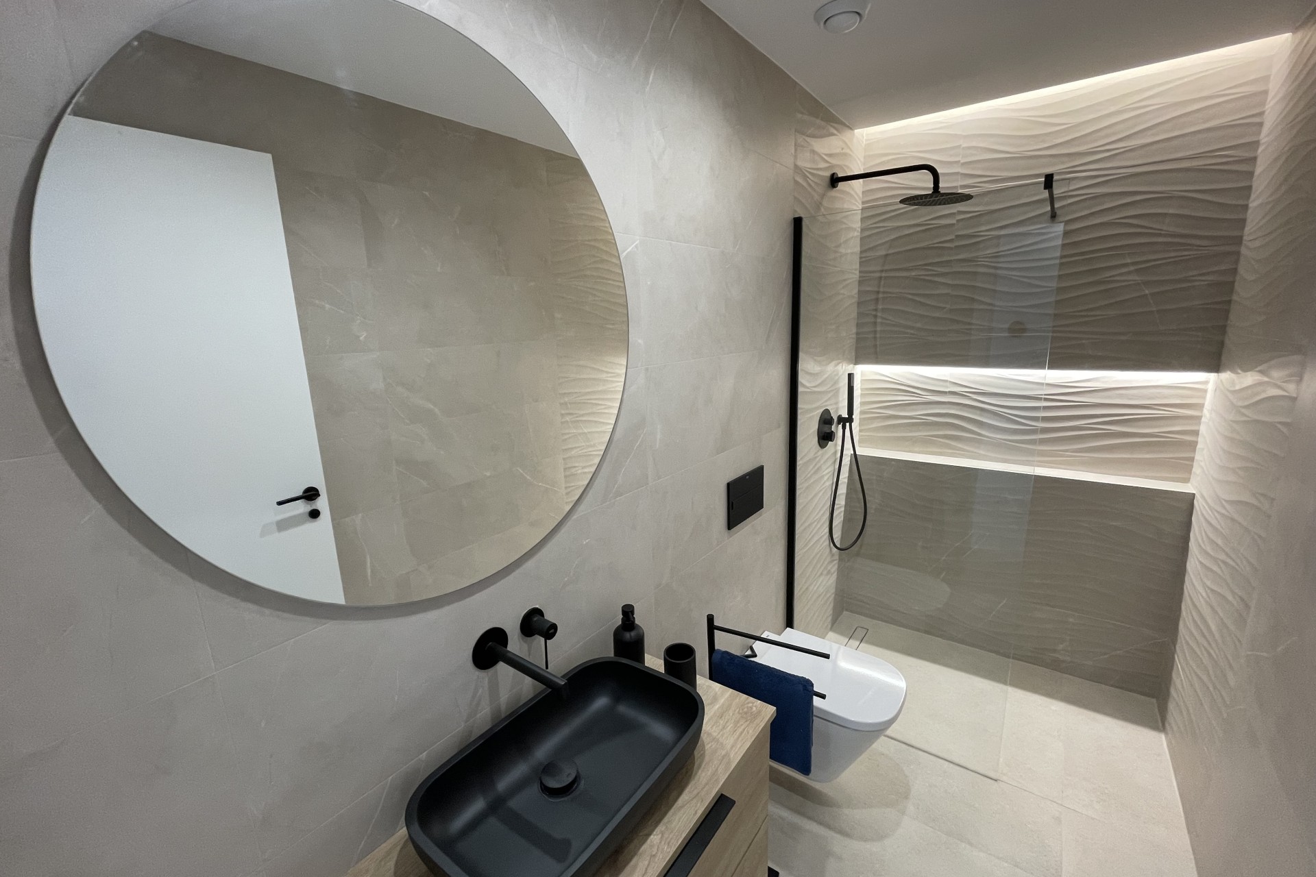 NIEUWBOUW - Vrijstaande Villa -
Molina De Segura