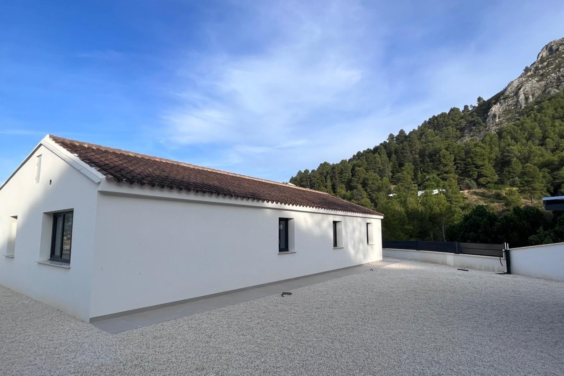NIEUWBOUW - Vrijstaande Villa -
Penàguila - El Olivar