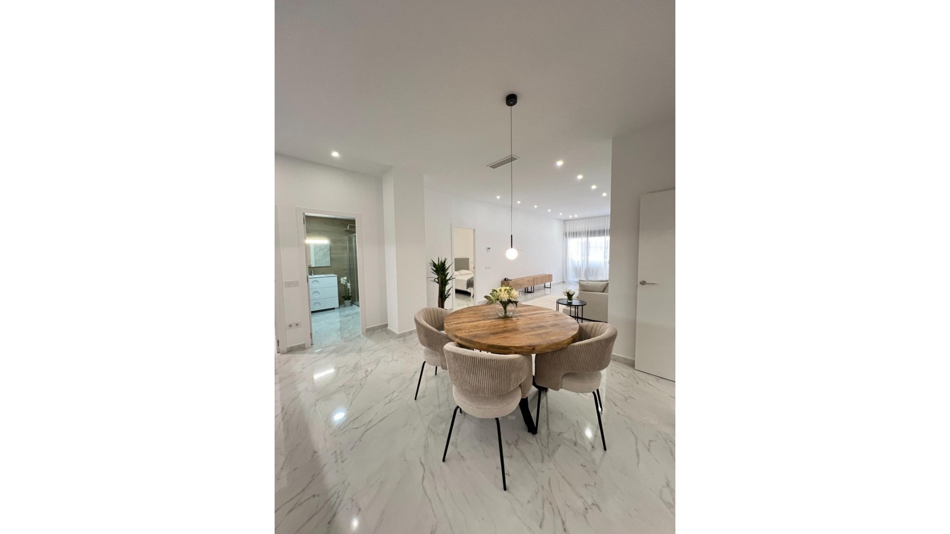 Nouvelle construction - Apartement Flat -
Torrevieja - Estacion de autobuses