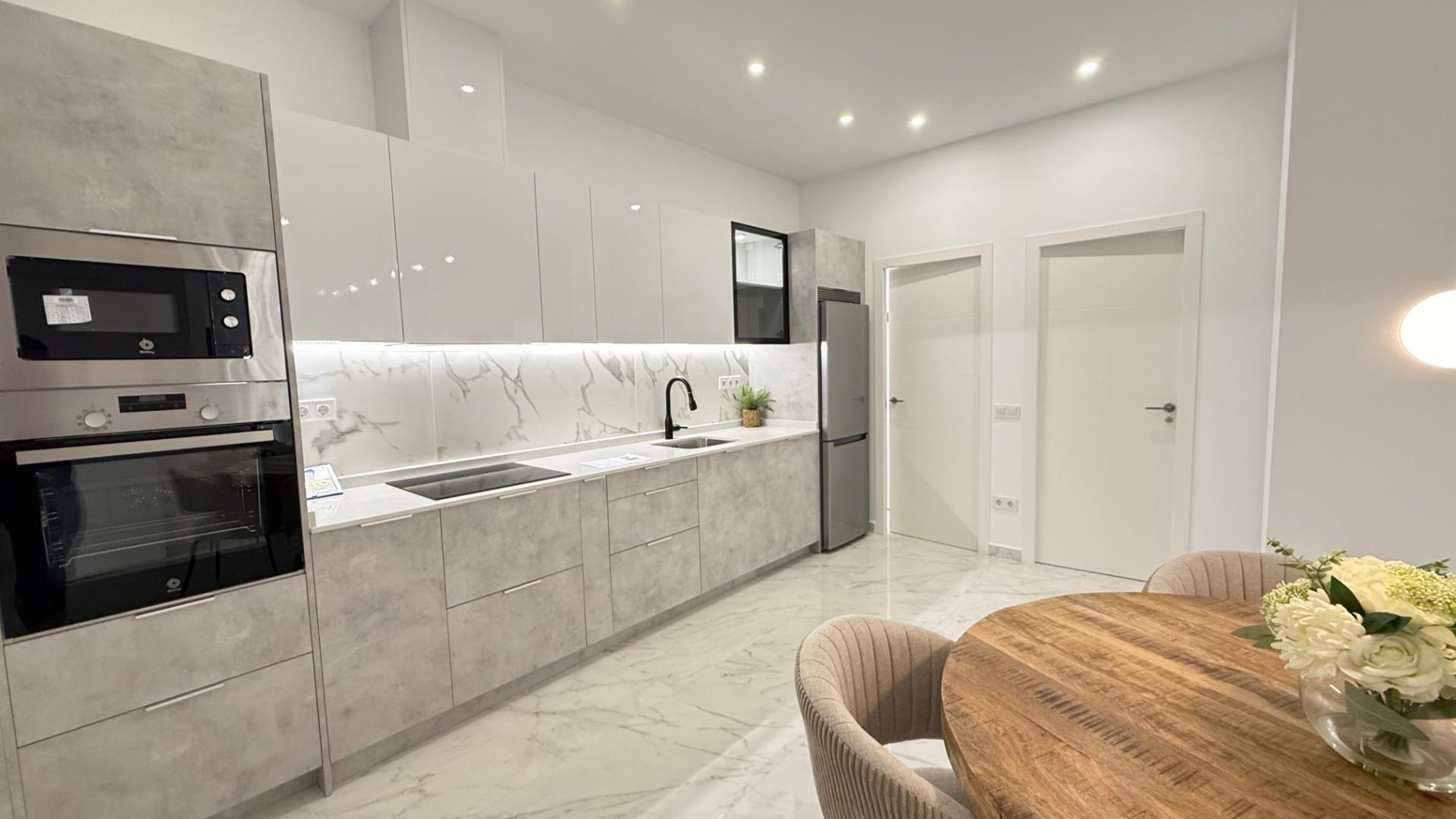 Nouvelle construction - Apartement Flat -
Torrevieja - Playa del Cura