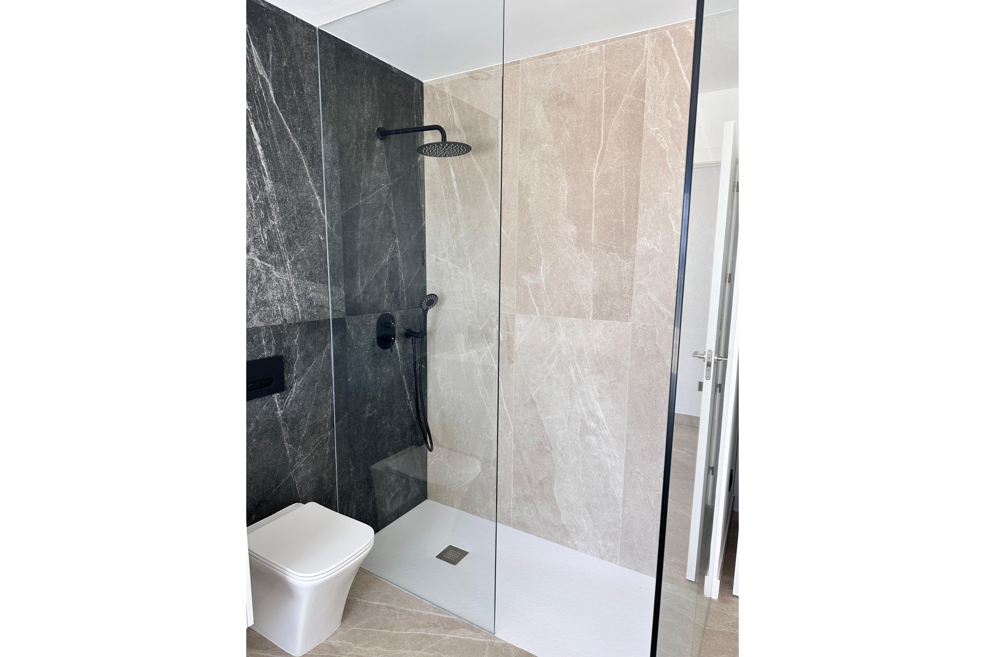 Nouvelle construction - Appartement -
Los Alcazares