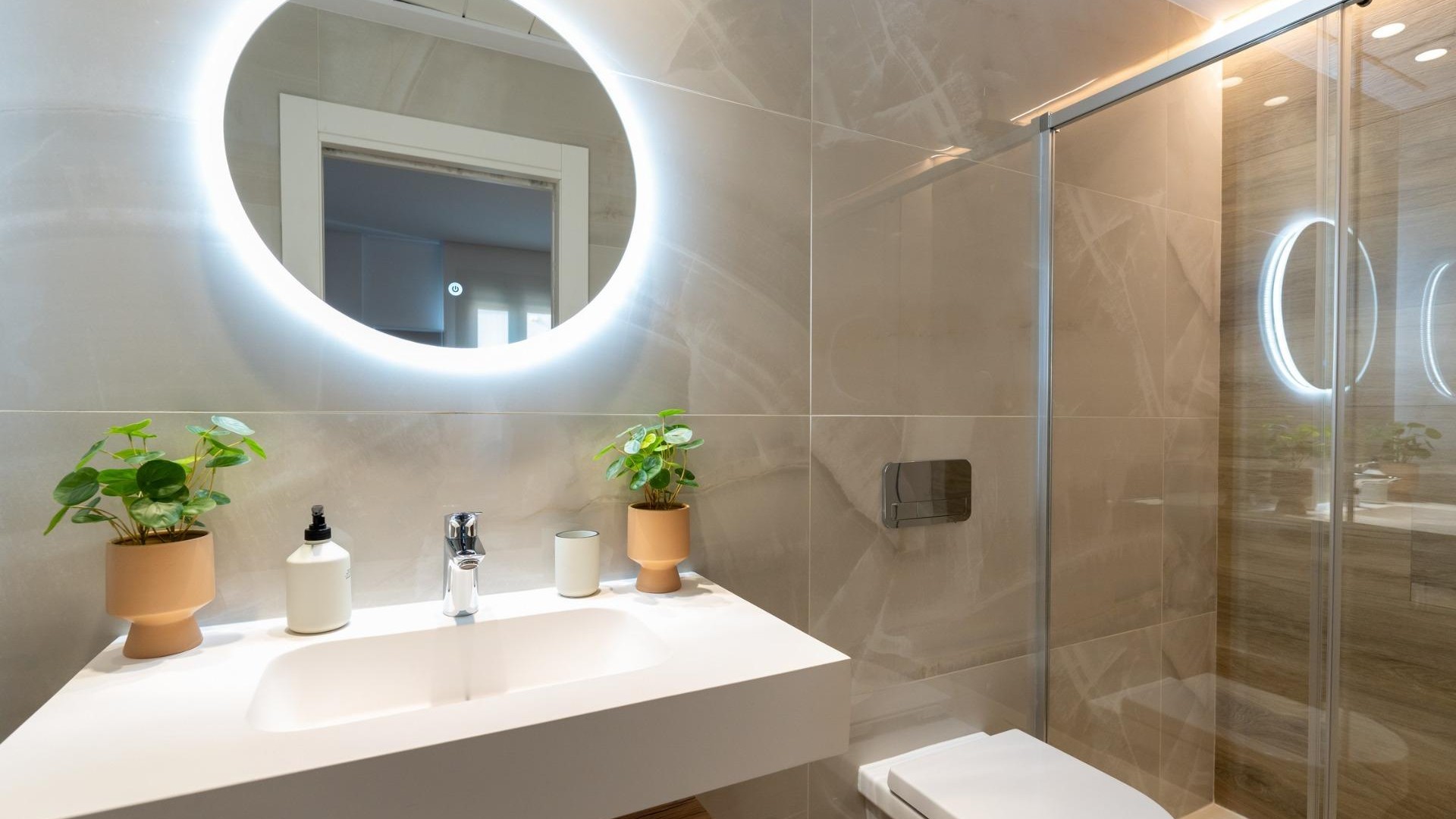 Nouvelle construction - Halfvrijstaande villa -
Gran Alacant - Centro comercial ga