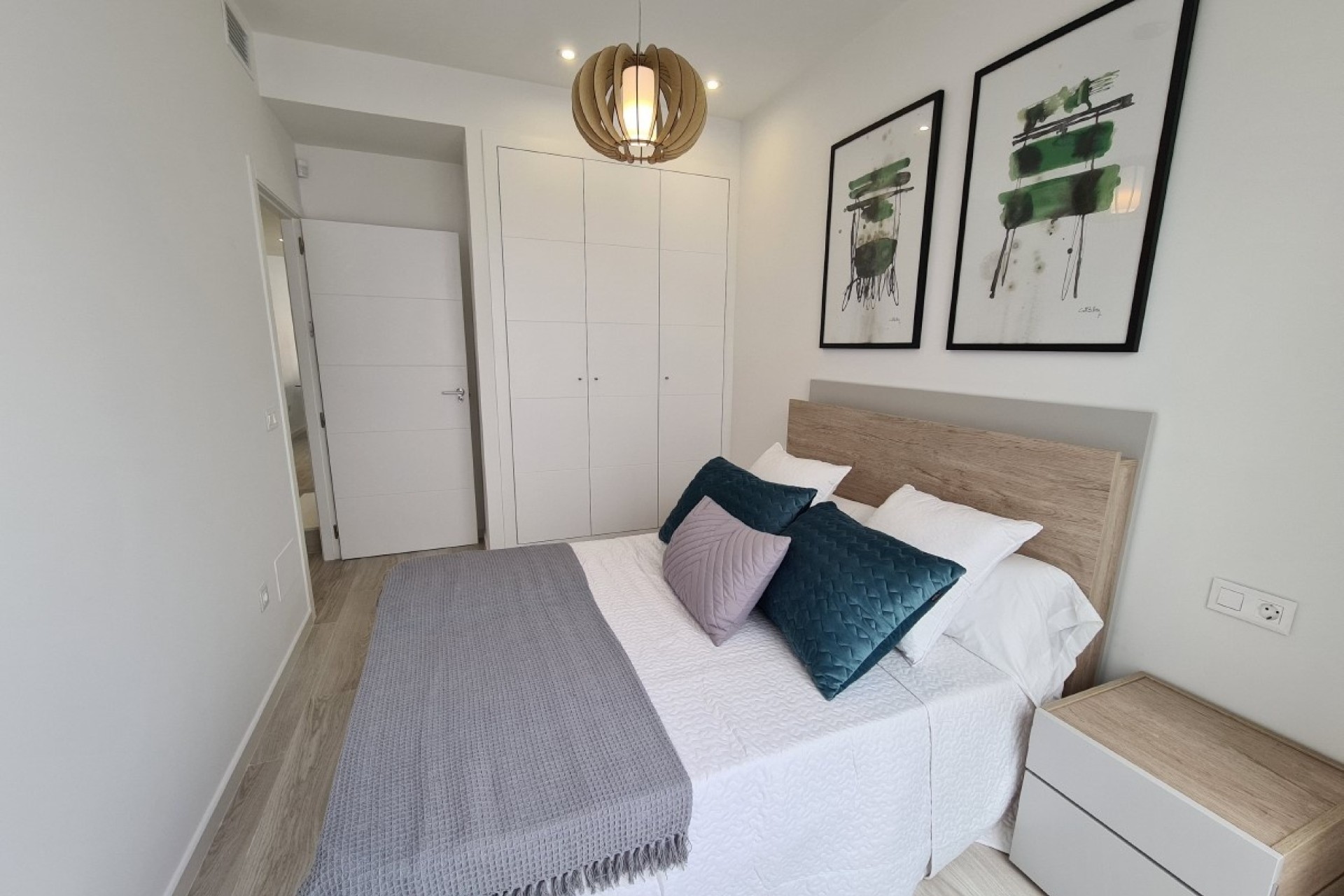 Nouvelle construction - Maison de ville -
Avileses