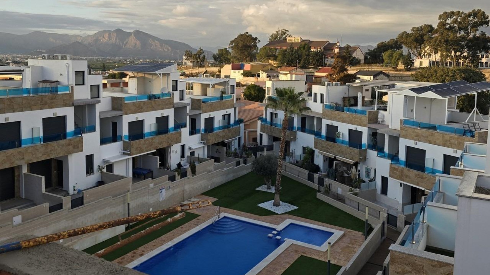 Nouvelle construction - Maison de ville -
Bigastro - pueblo