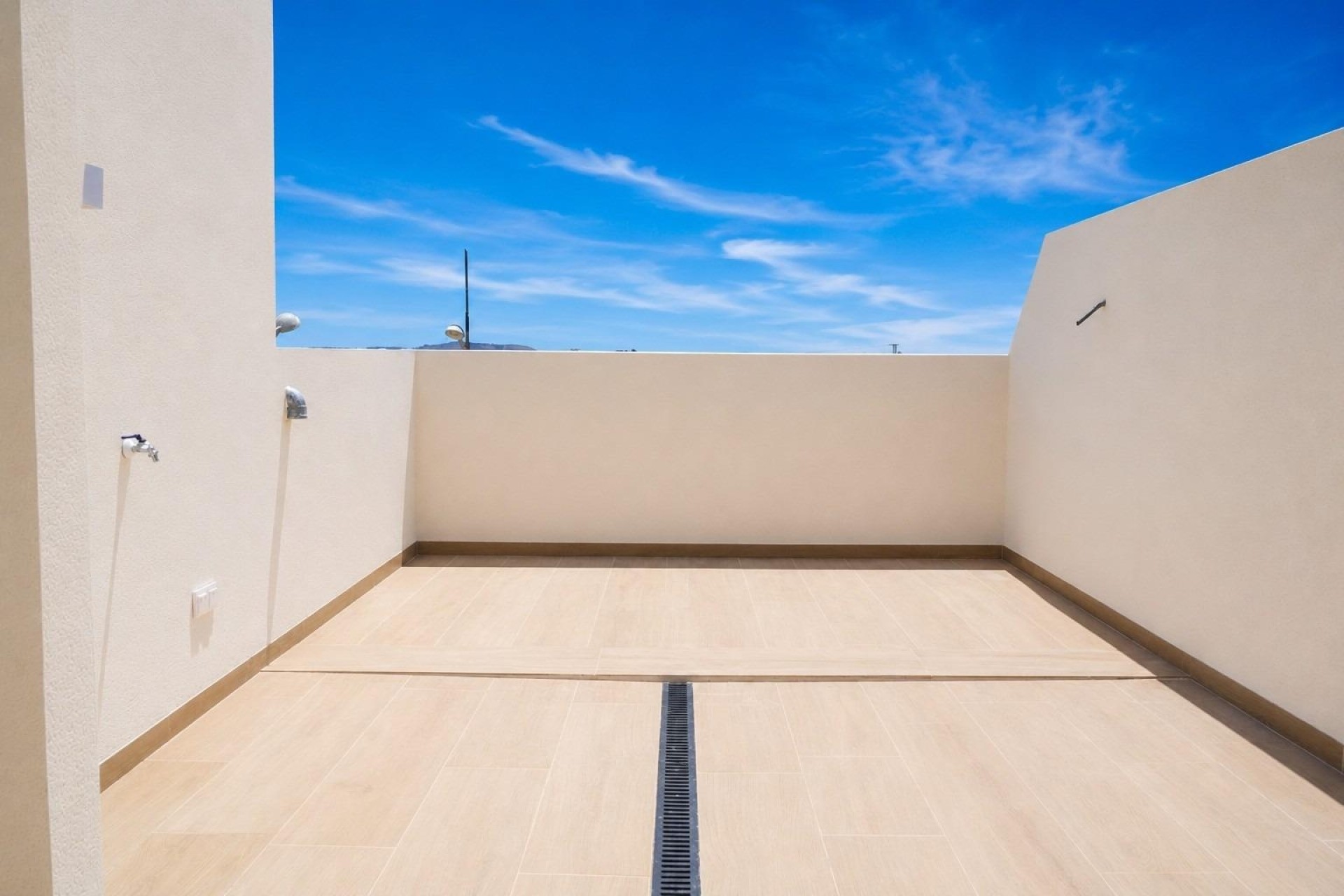Nouvelle construction - Maison de ville -
Dolores - Sector 2
