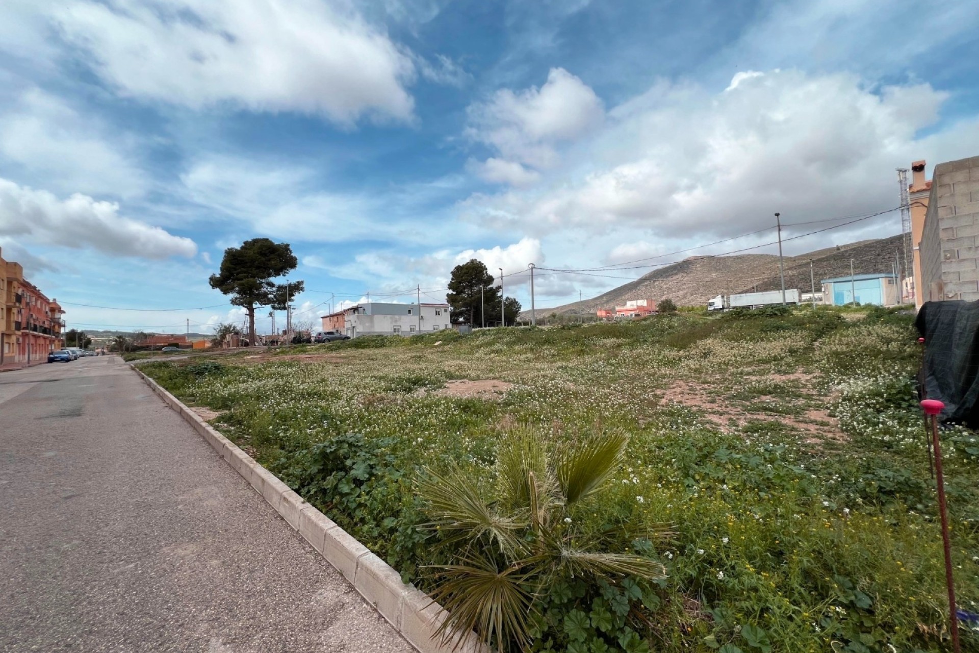 Nouvelle construction - Perceel Grond -
Hondón de los Fráiles