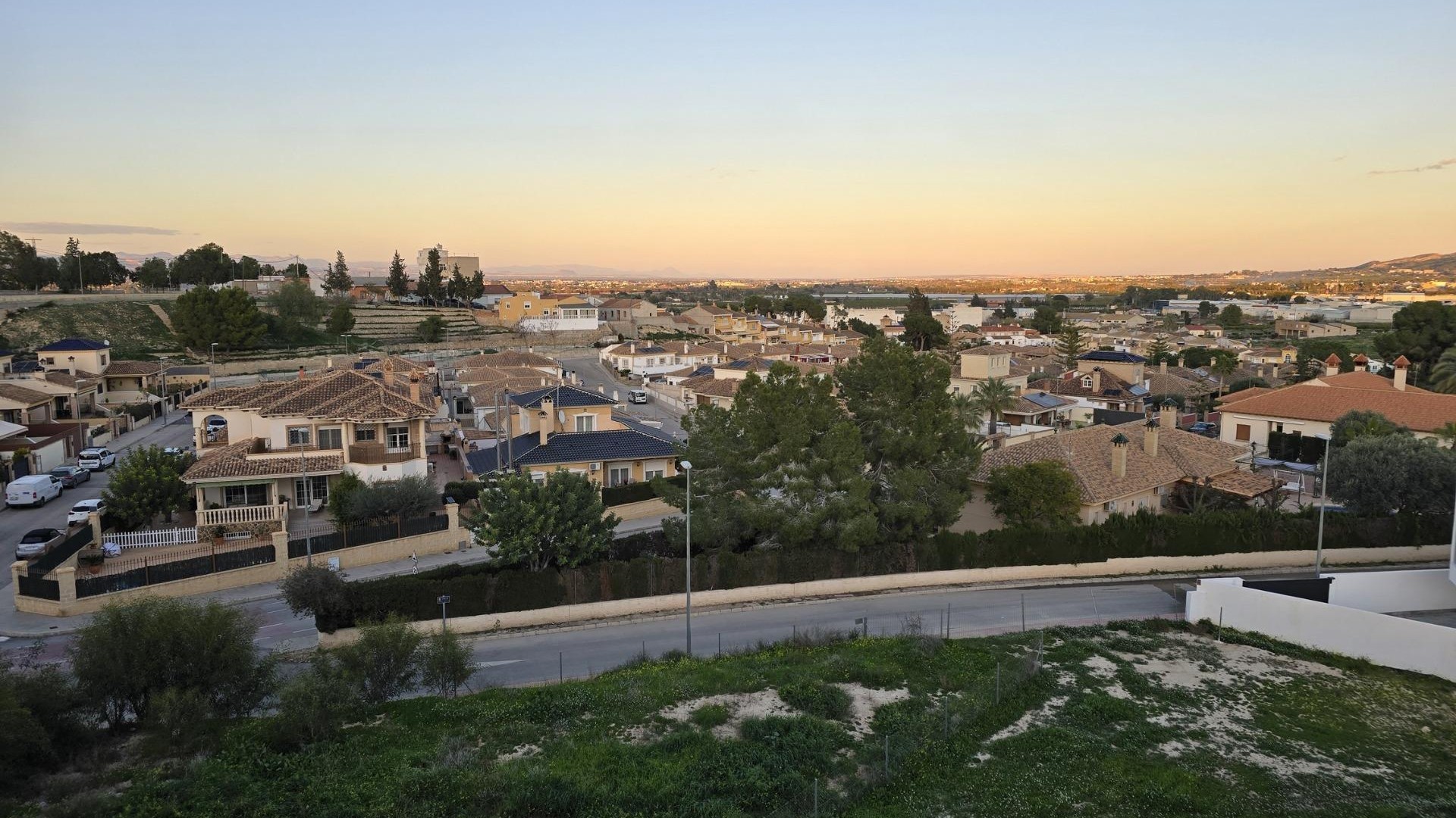 Nouvelle construction - Stadswoning -
Bigastro - pueblo