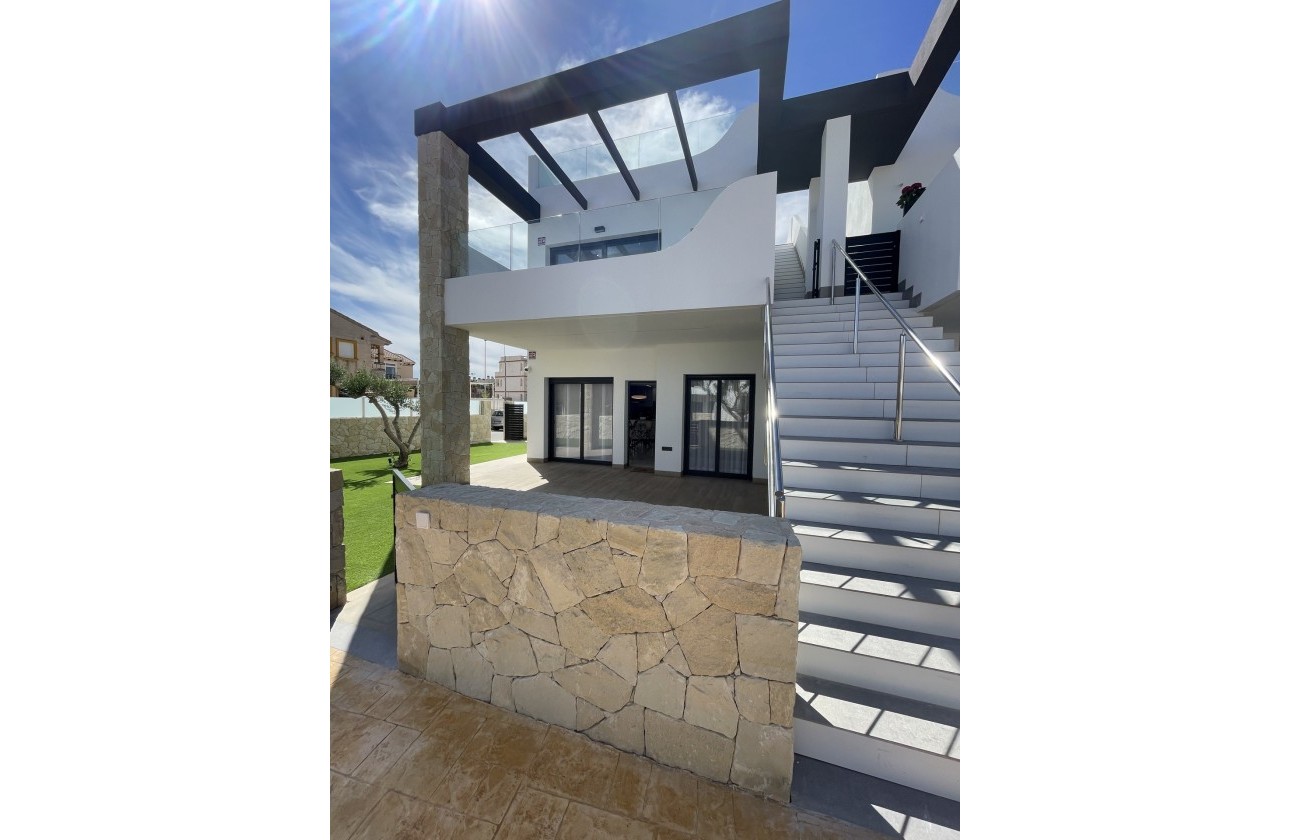 Nouvelle construction - Stadswoning -
Torrevieja