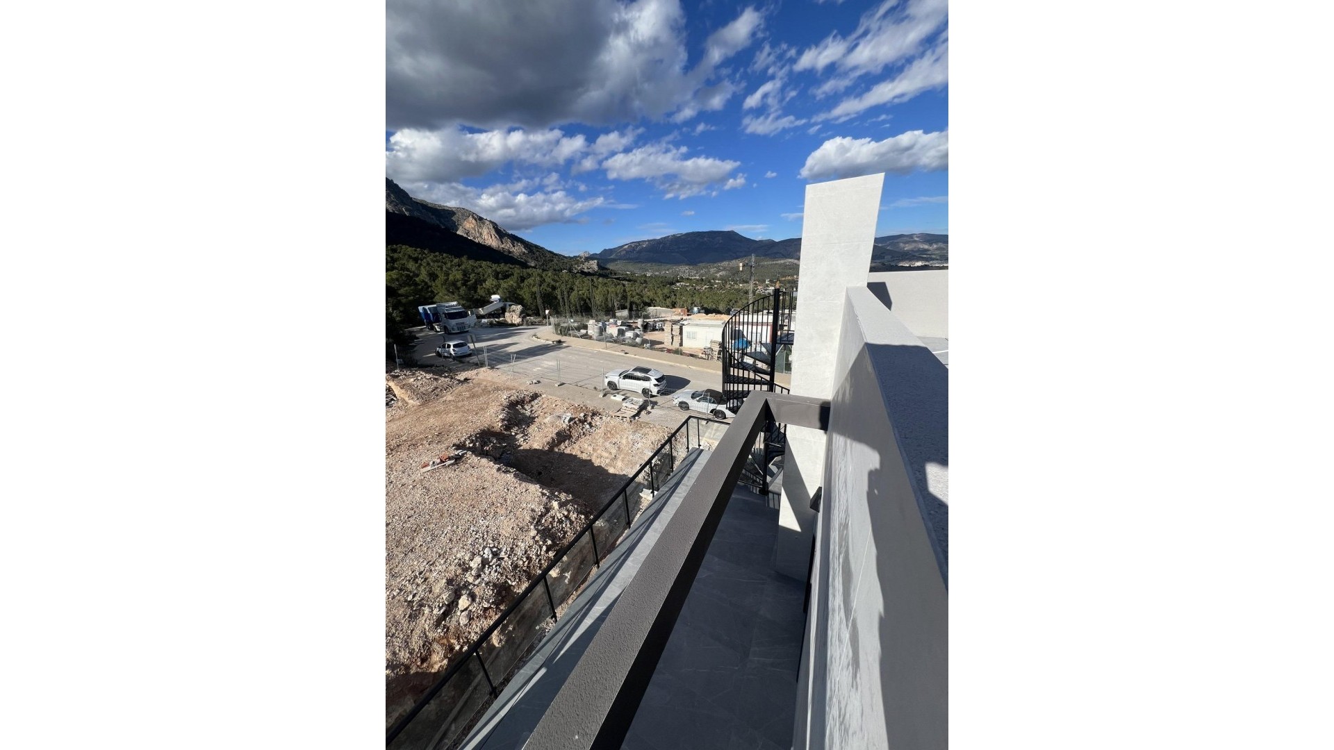 Nouvelle construction - Villa Individuelle -
Polop - Urbanizaciones