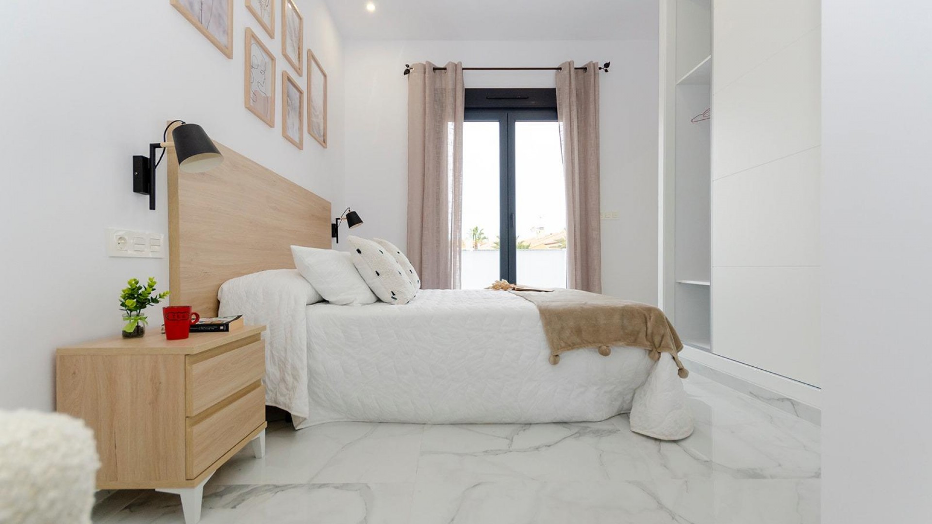 Nouvelle construction - Villa Individuelle -
Torrevieja - Torretas