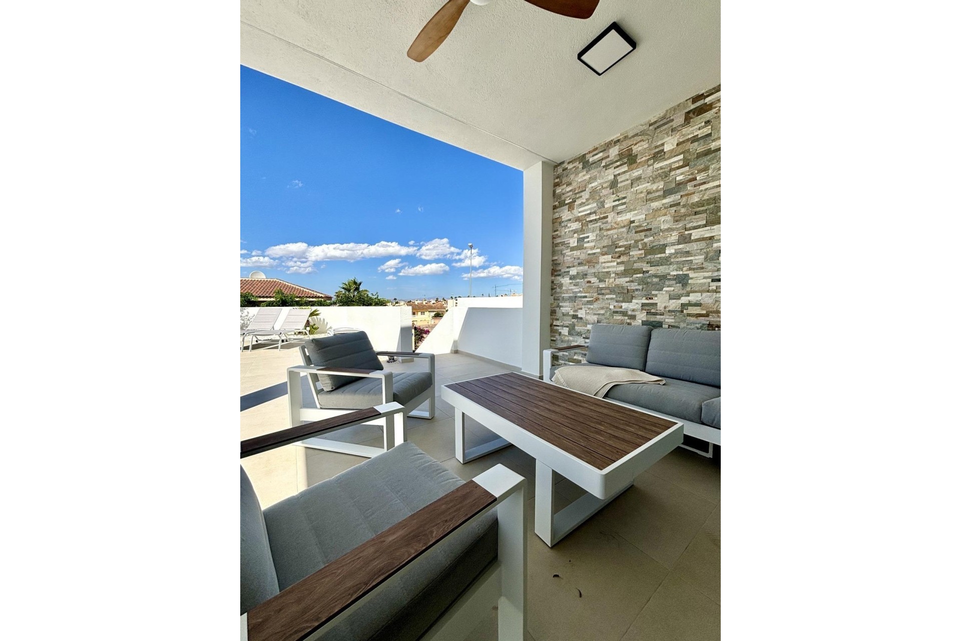 Nouvelle construction - Vrijstaande Villa -
Benijofar - Pueblo