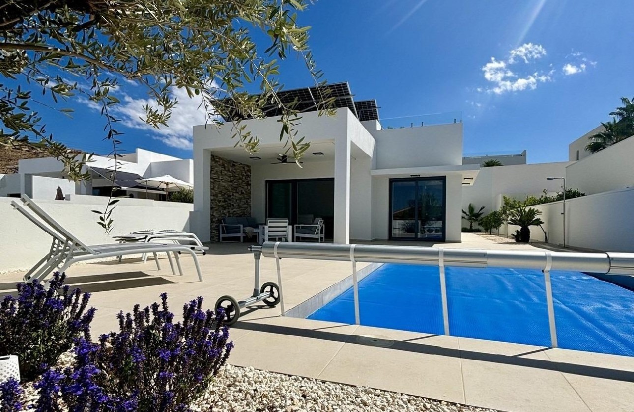 Nouvelle construction - Vrijstaande Villa -
Benijofar