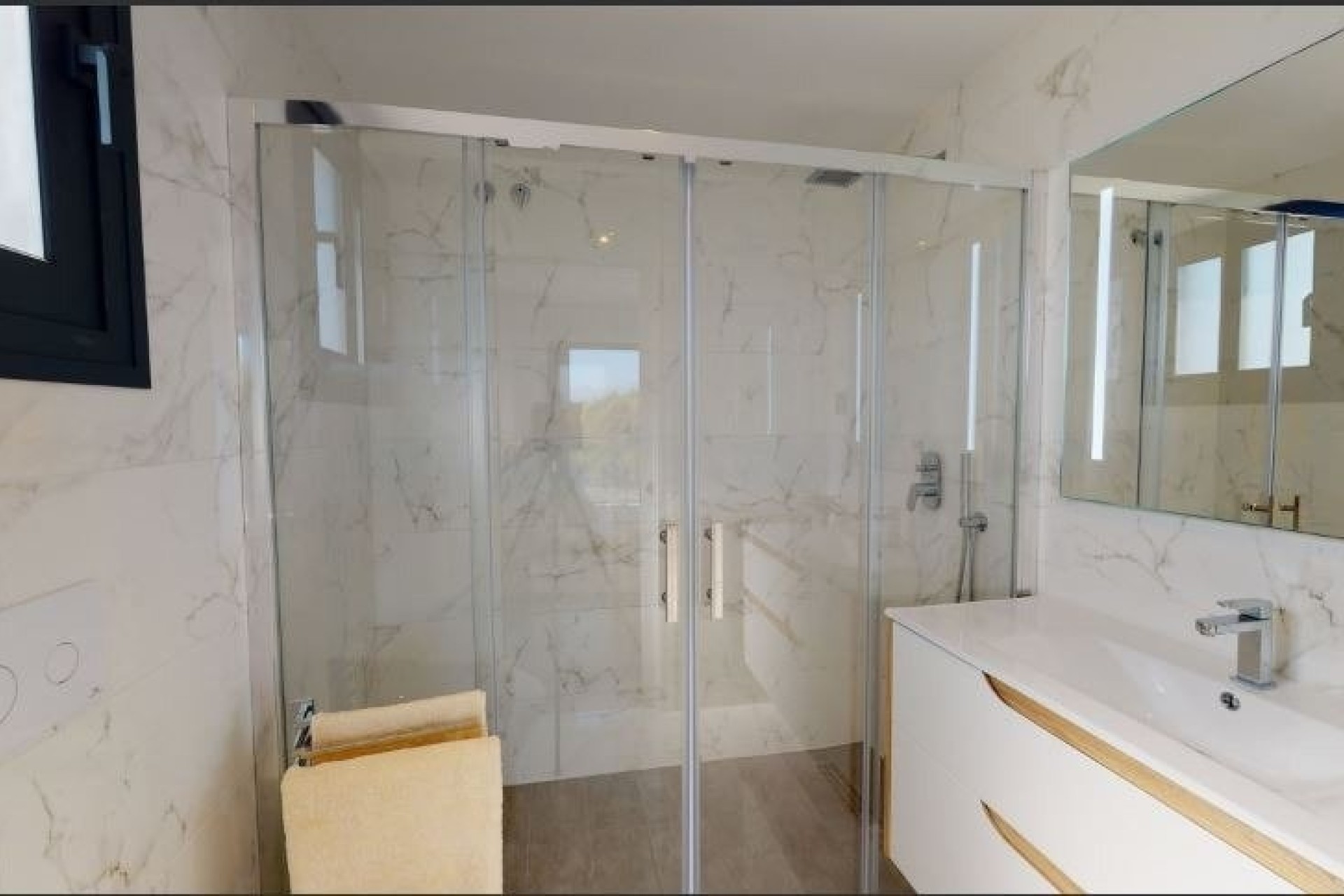 Nouvelle construction - Vrijstaande Villa -
La Nucía - Urb. Don Mar