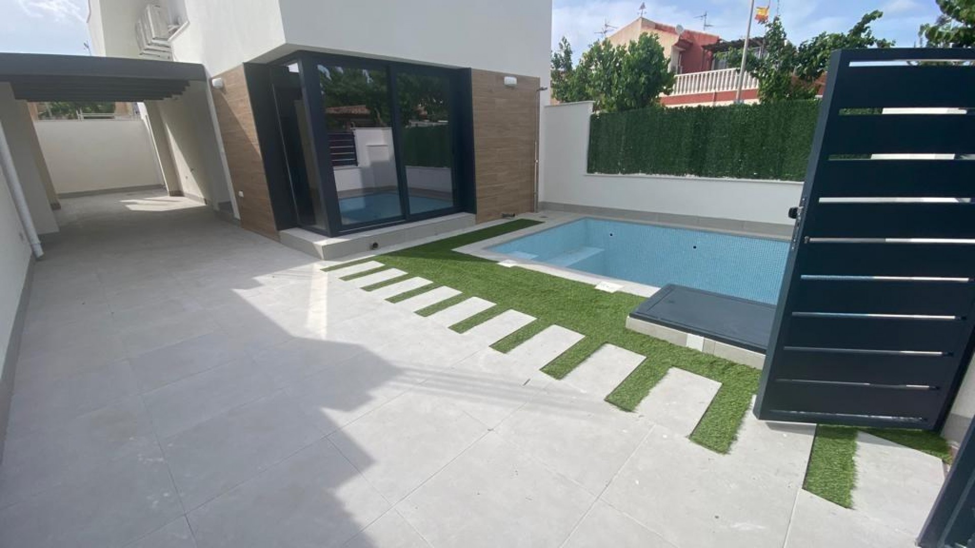 Nouvelle construction - Vrijstaande Villa -
Los Alcazares - La Concha