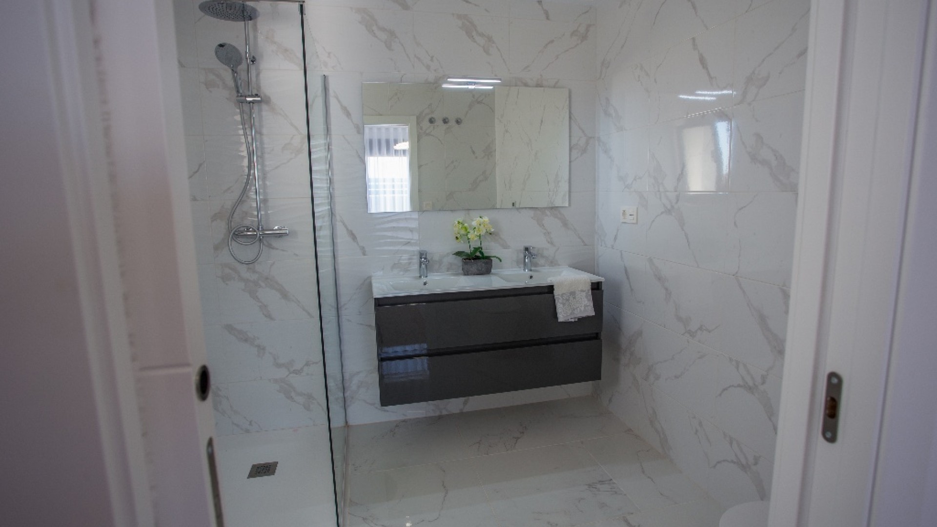 Nouvelle construction - Vrijstaande Villa -
Los Montesinos - La Herada