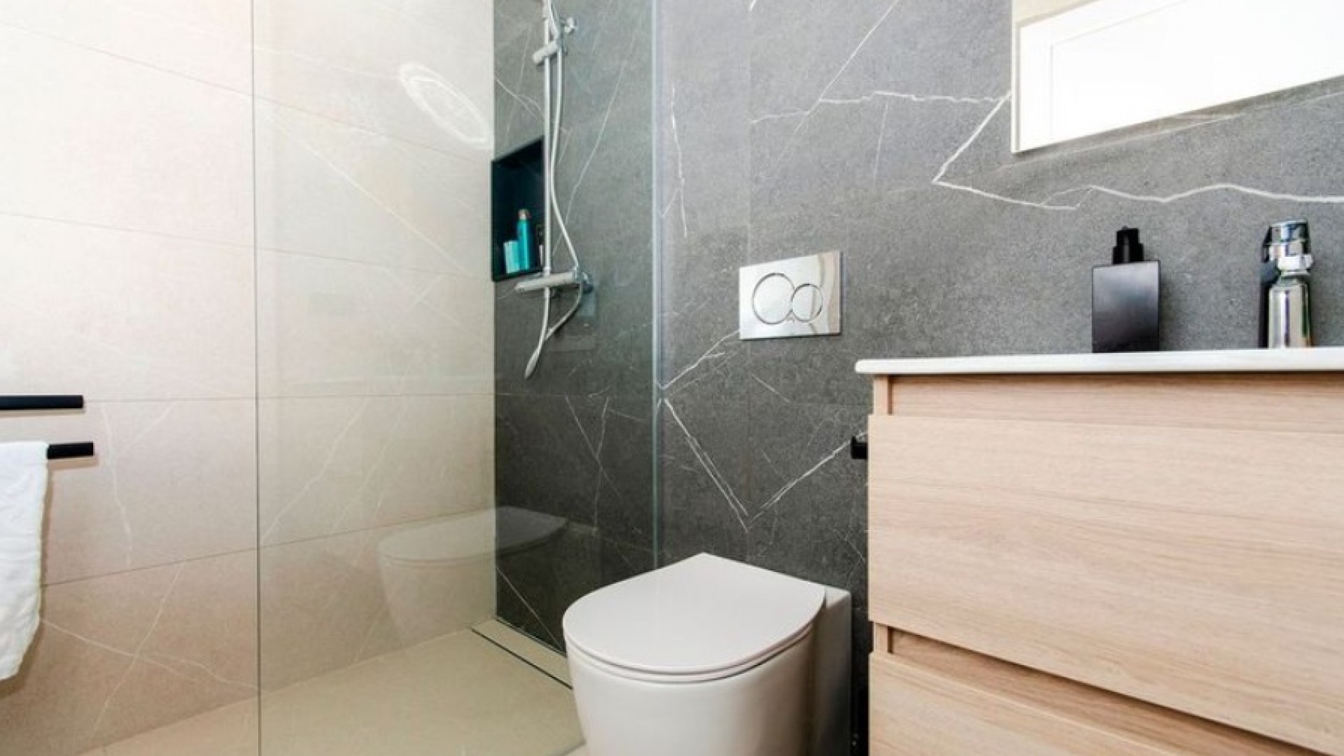 Nouvelle construction - Vrijstaande Villa -
Los Montesinos - La Herada