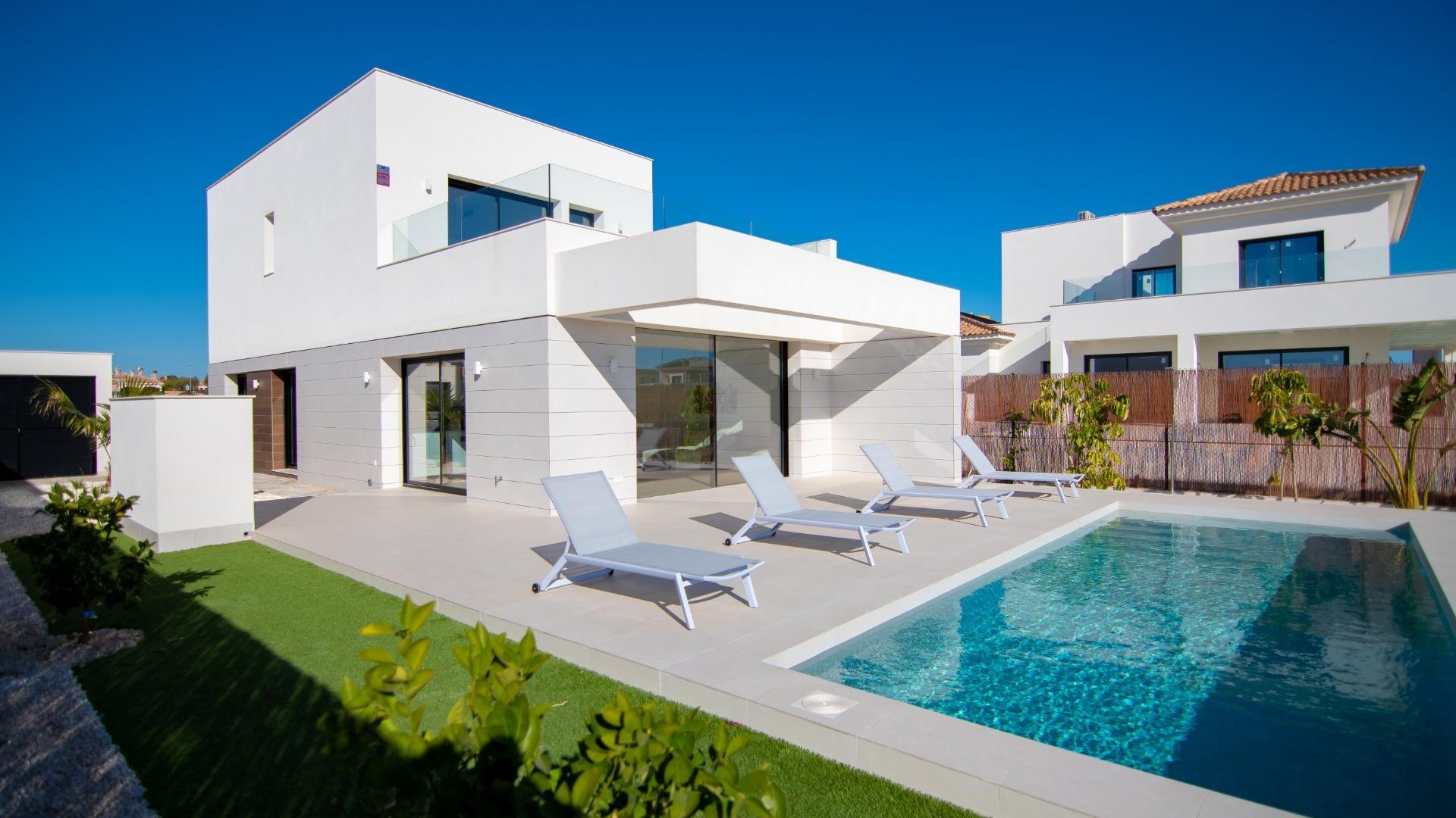 Nouvelle construction - Vrijstaande Villa -
Los Montesinos - La herrada