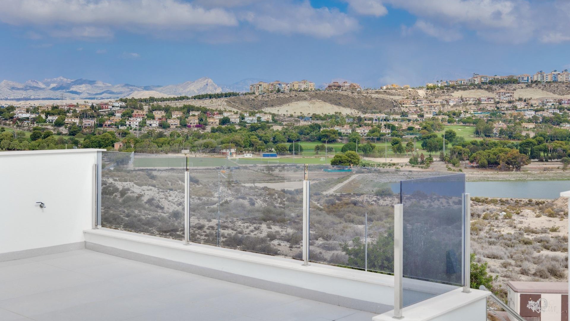 Nouvelle construction - Vrijstaande Villa -
Mutxamel