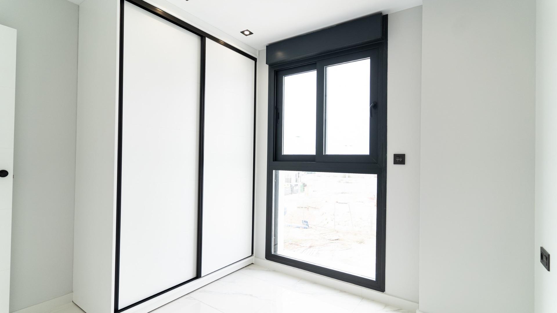 Nouvelle construction - Vrijstaande Villa -
Orihuela Costa - Punta Prima