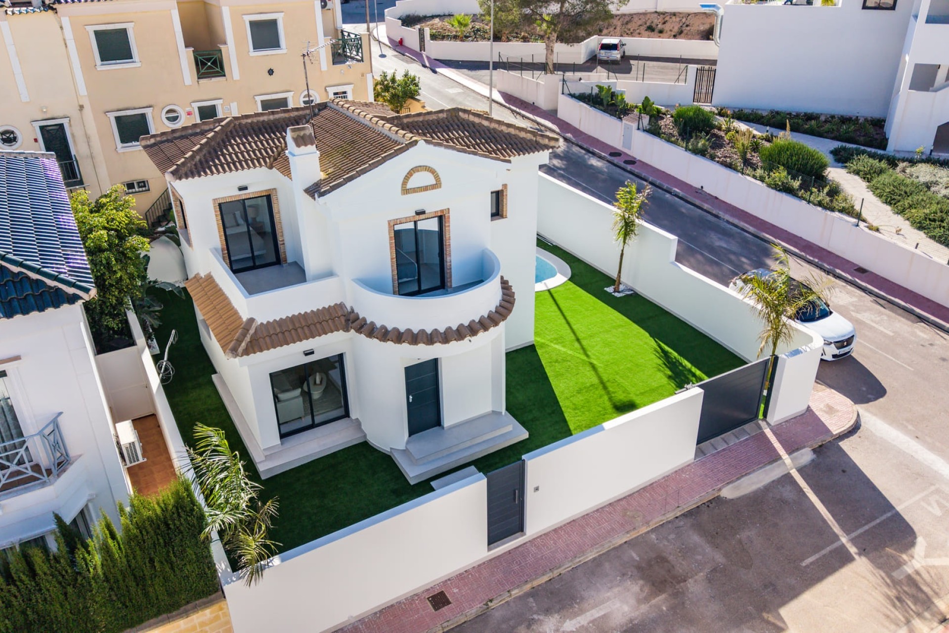 Nouvelle construction - Vrijstaande Villa -
Orihuela Costa