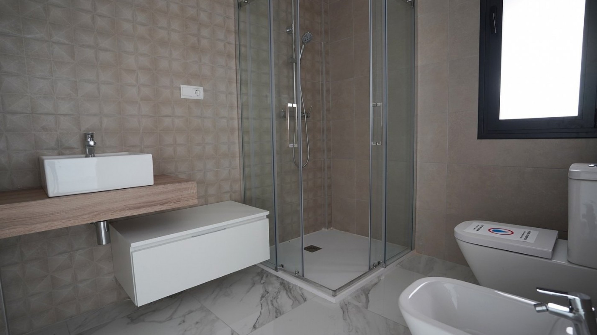 Nouvelle construction - Vrijstaande Villa -
Polop - Alberca