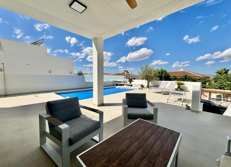 Nouvelle construction - Vrijstaande Villa -
Rojales - Atalaya Park