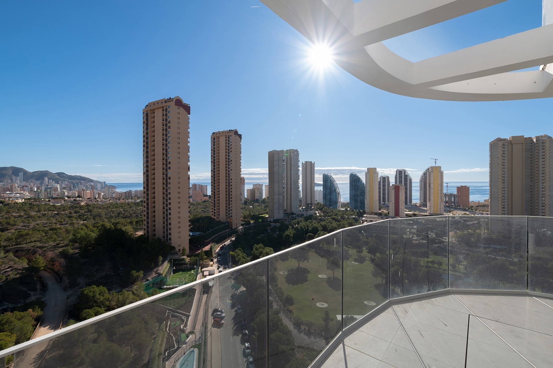 Nowa konstrukcja - Apartament / Mieszkanie -
Benidorm - Spain