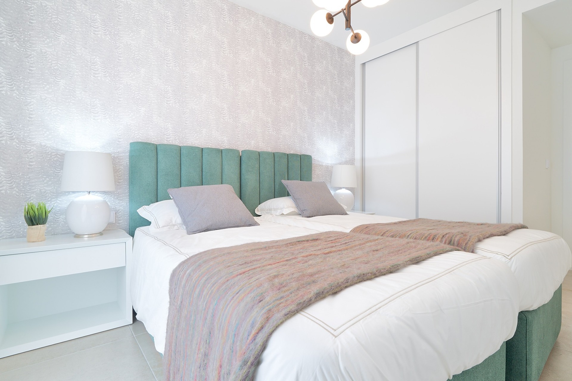 Nowa konstrukcja - Apartament mieszkanie -
Estepona (Málaga) - Spain