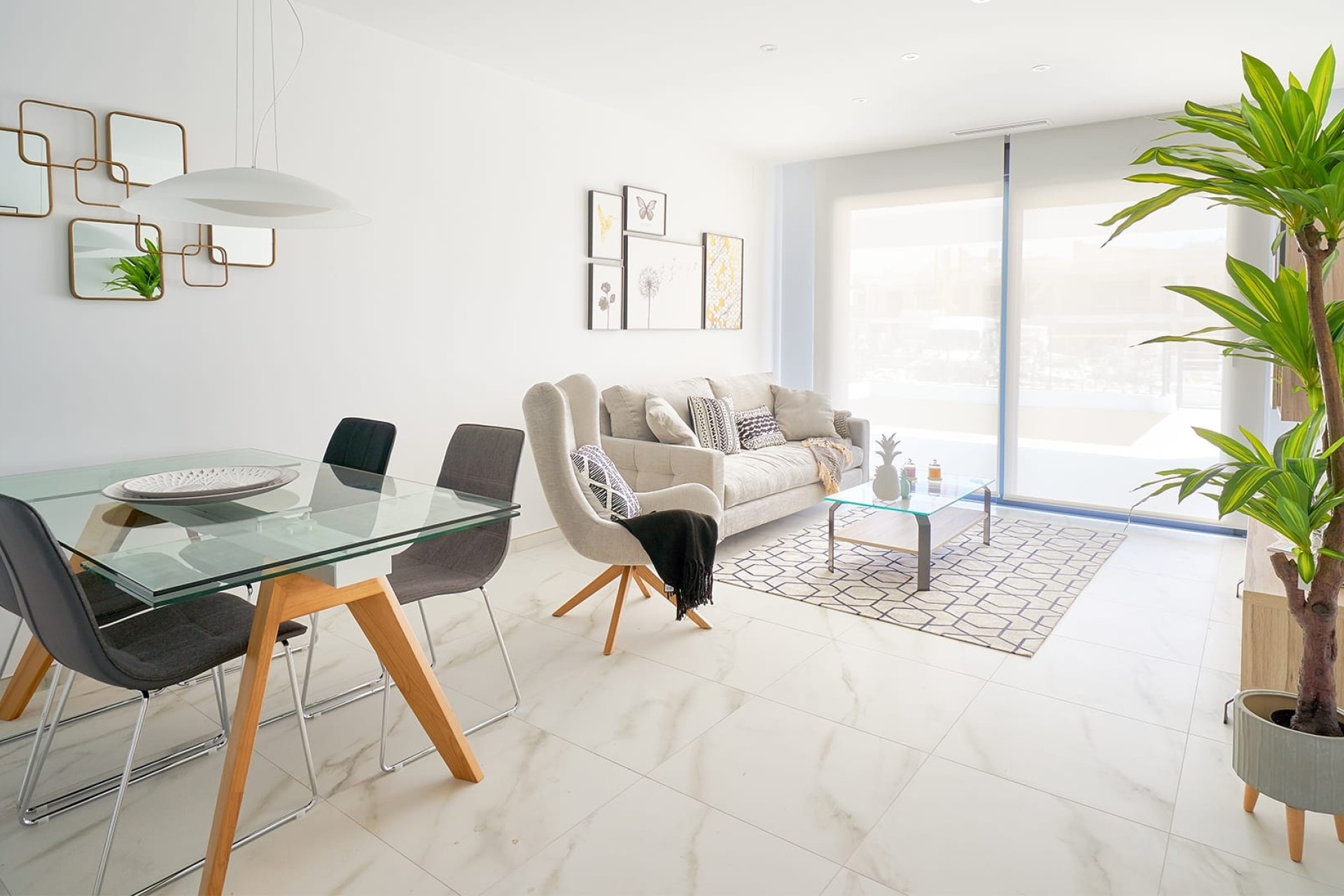 Nowa konstrukcja - Apartament / Mieszkanie -
Estepona (Málaga) - Spain