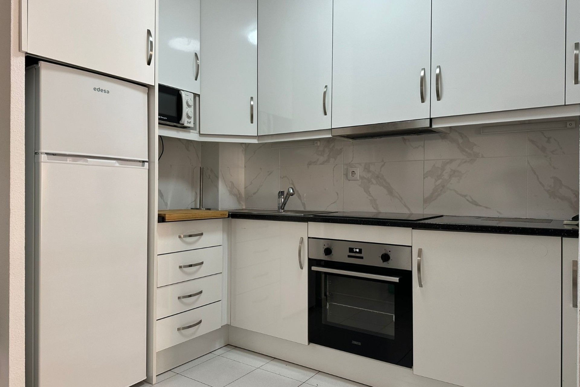 Nowa konstrukcja - Apartament / Mieszkanie -
Estepona (Málaga) - Spain