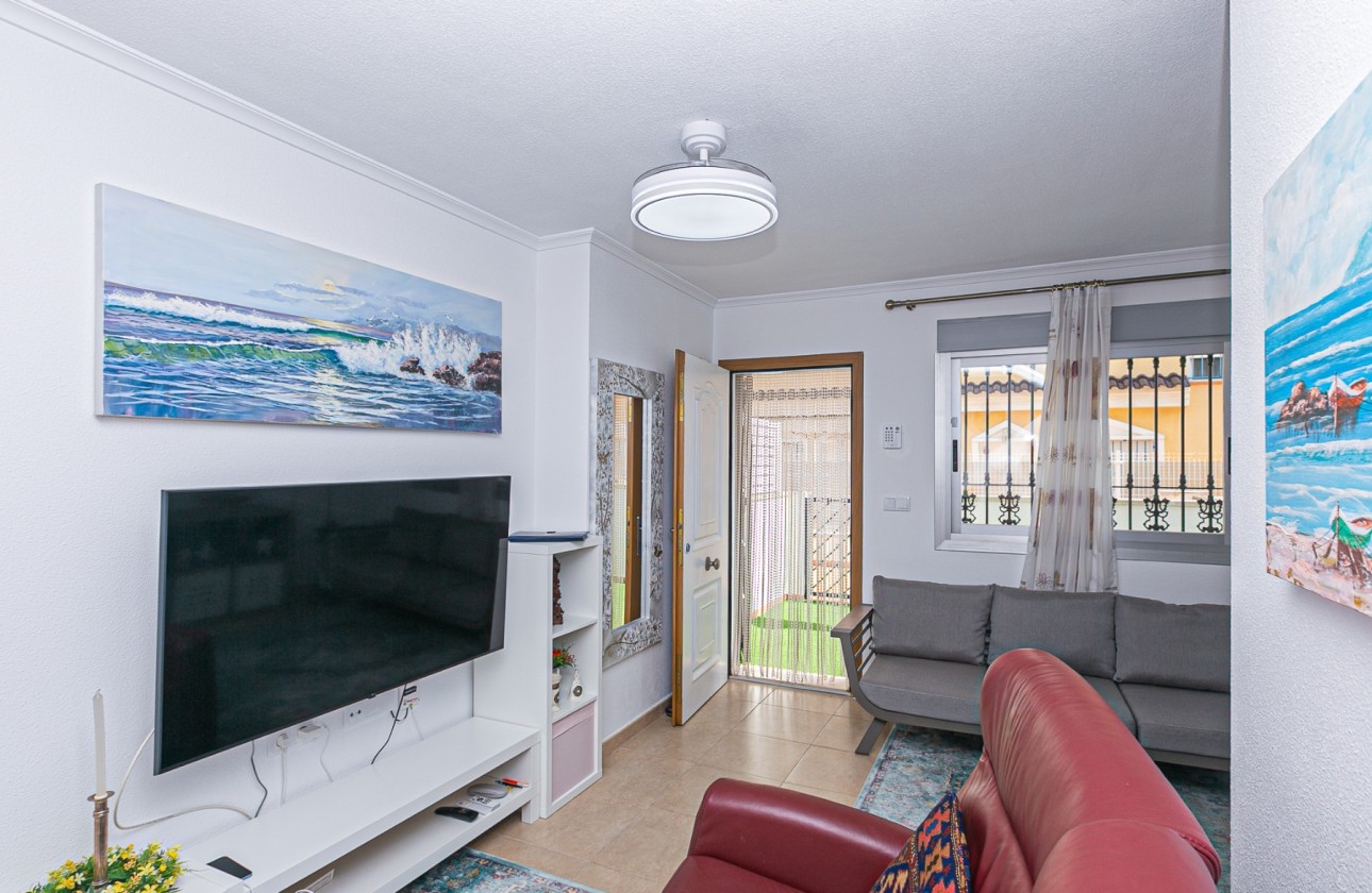 Nowa konstrukcja - Apartament / Mieszkanie -
Orihuela Costa - Los Altos