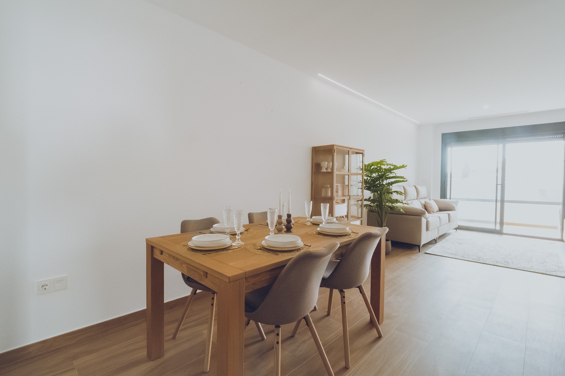 Nowa konstrukcja - Apartament / Mieszkanie -
Redován