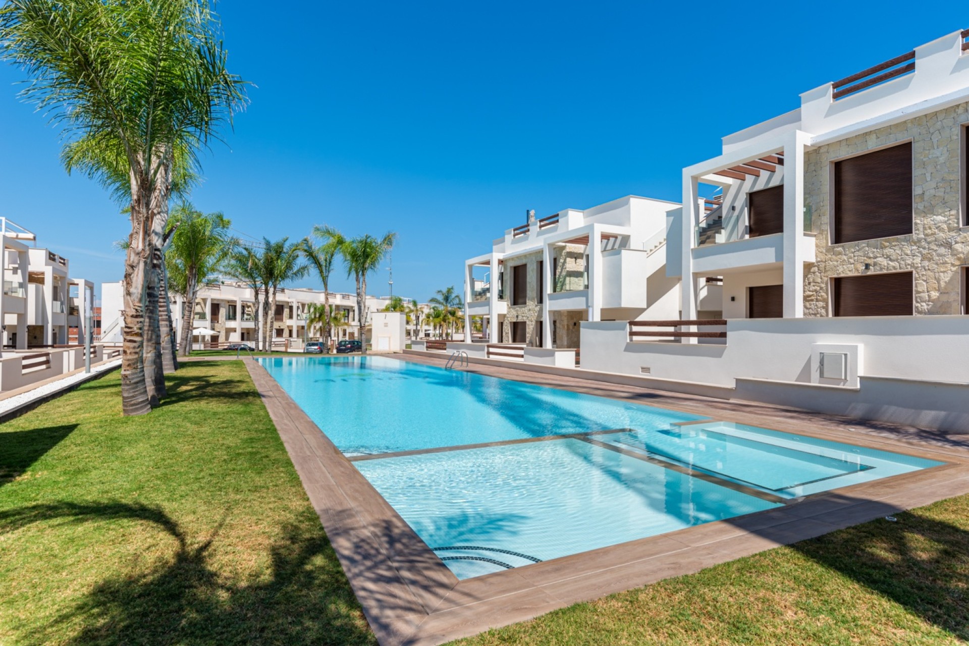 Nowa konstrukcja - Bungalow dolny -
Torrevieja