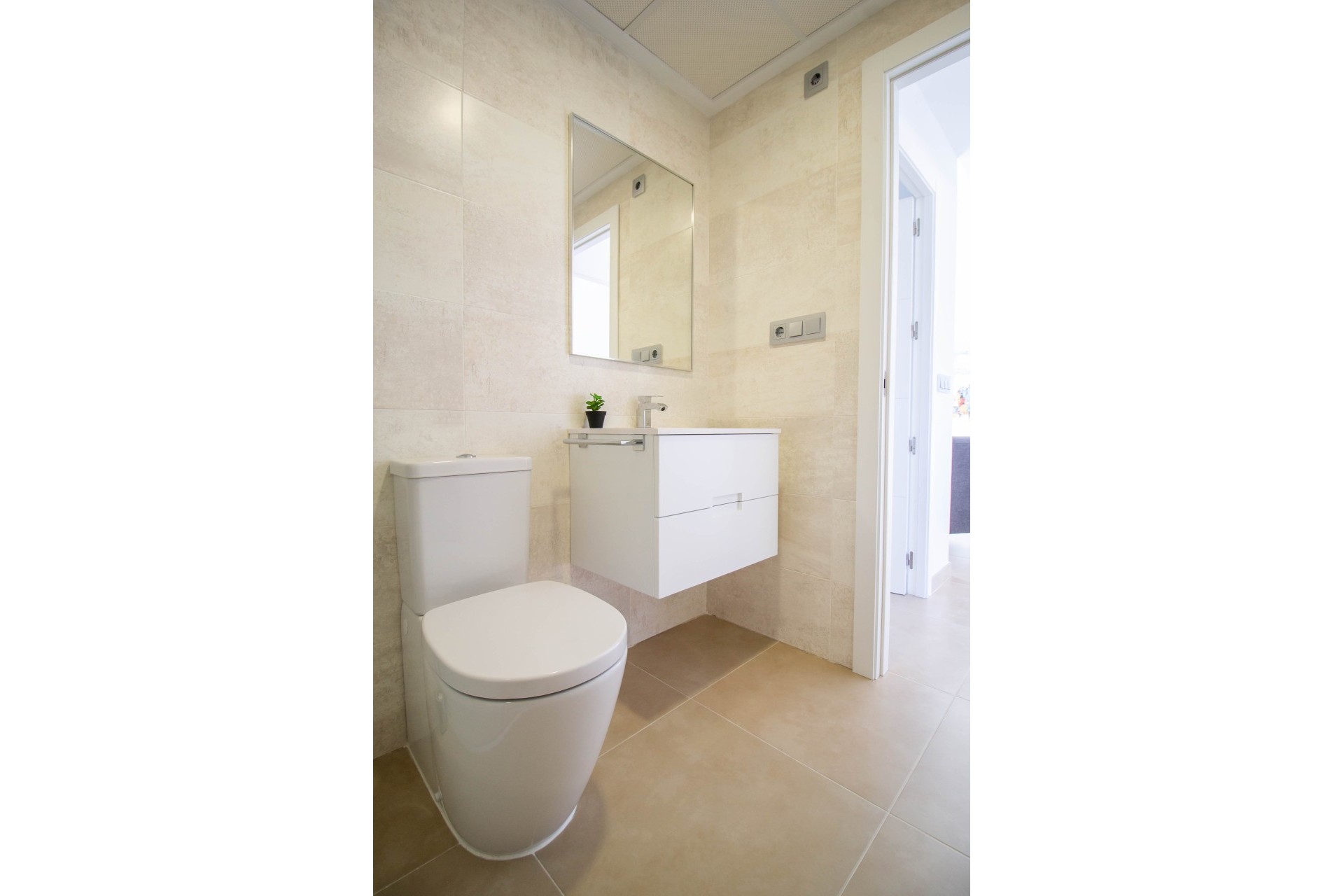 Nowa konstrukcja - Bungalow górny -
Vistabella