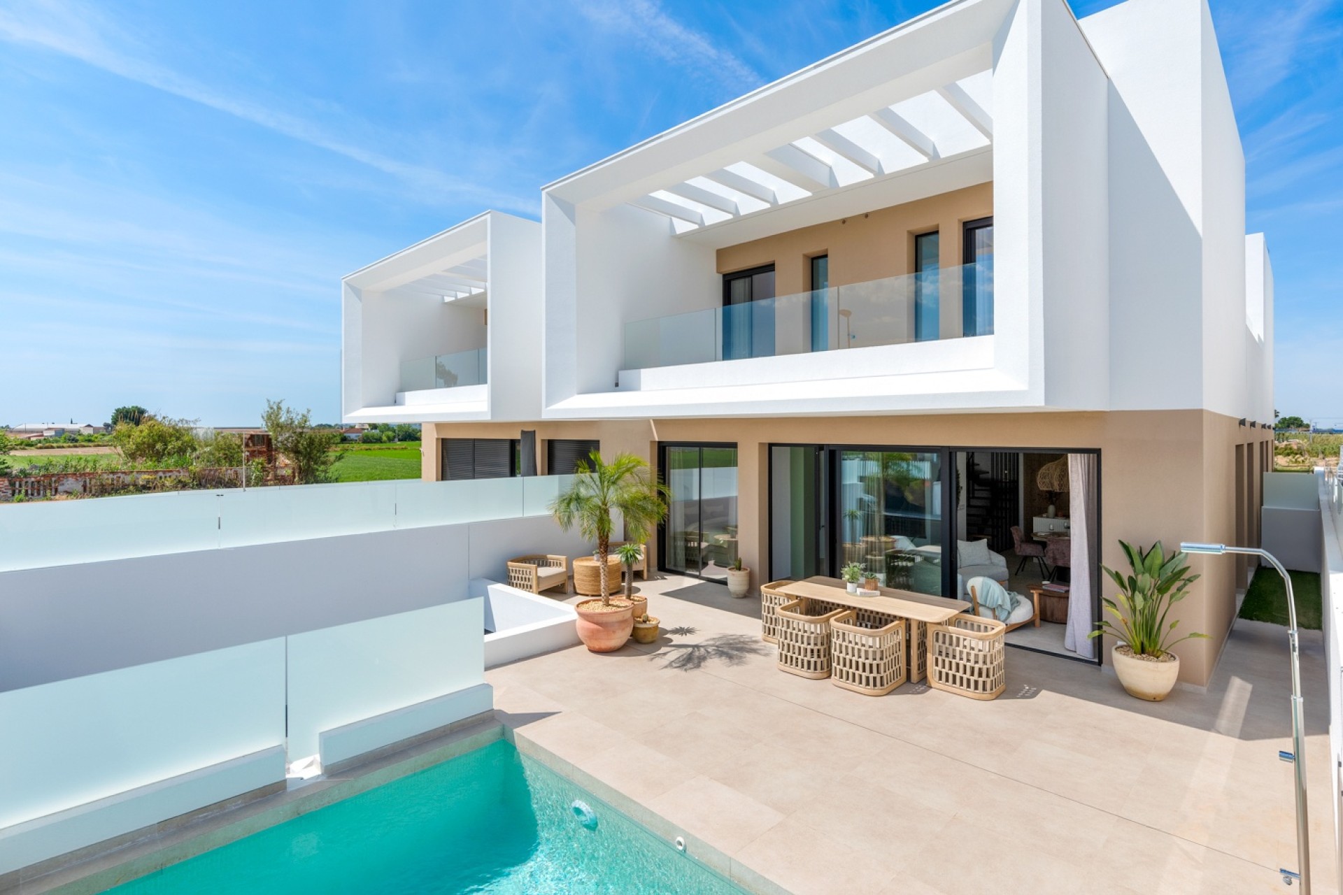 Nowa konstrukcja - Dom miejski -
Dolores