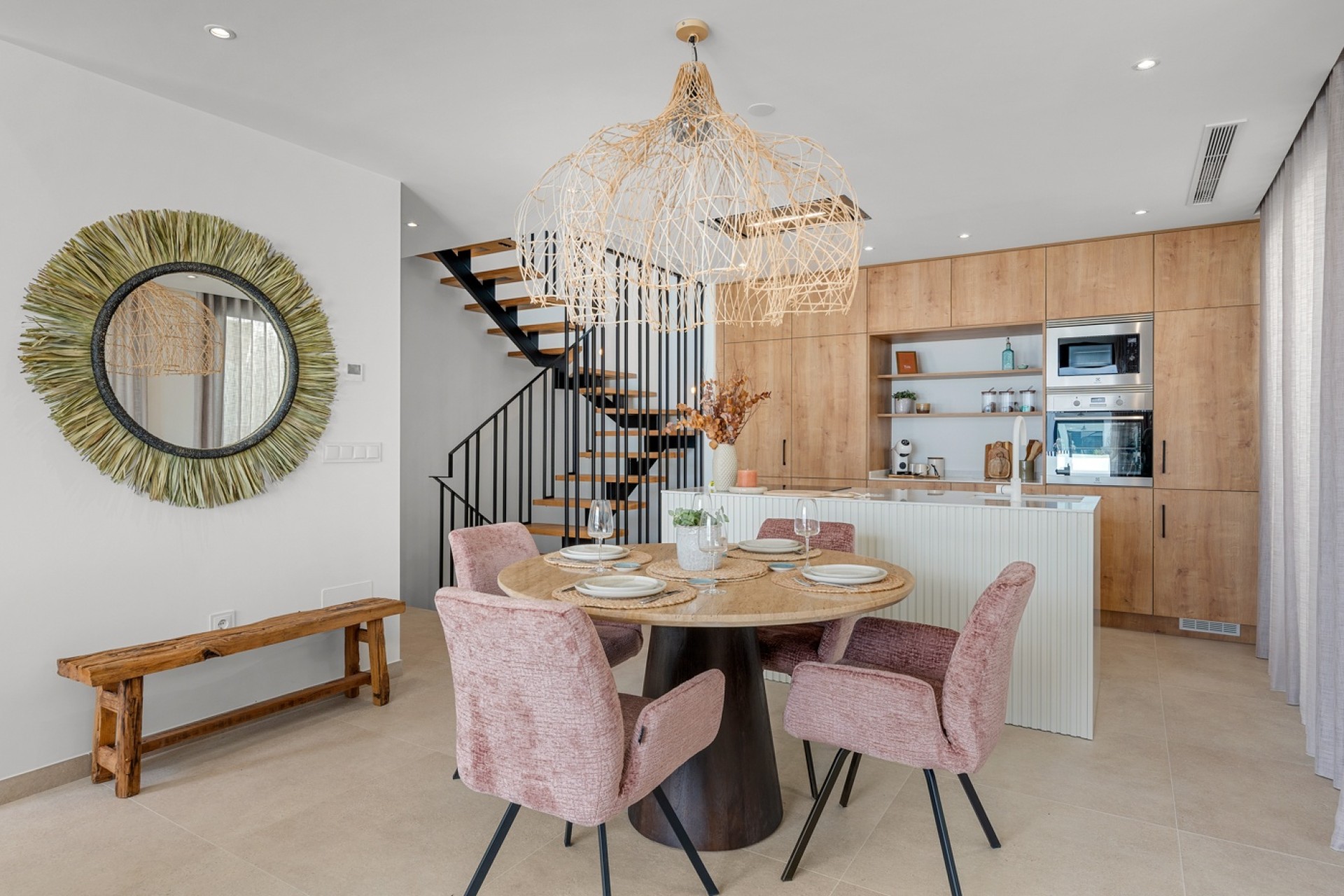 Nowa konstrukcja - Dom miejski -
Dolores